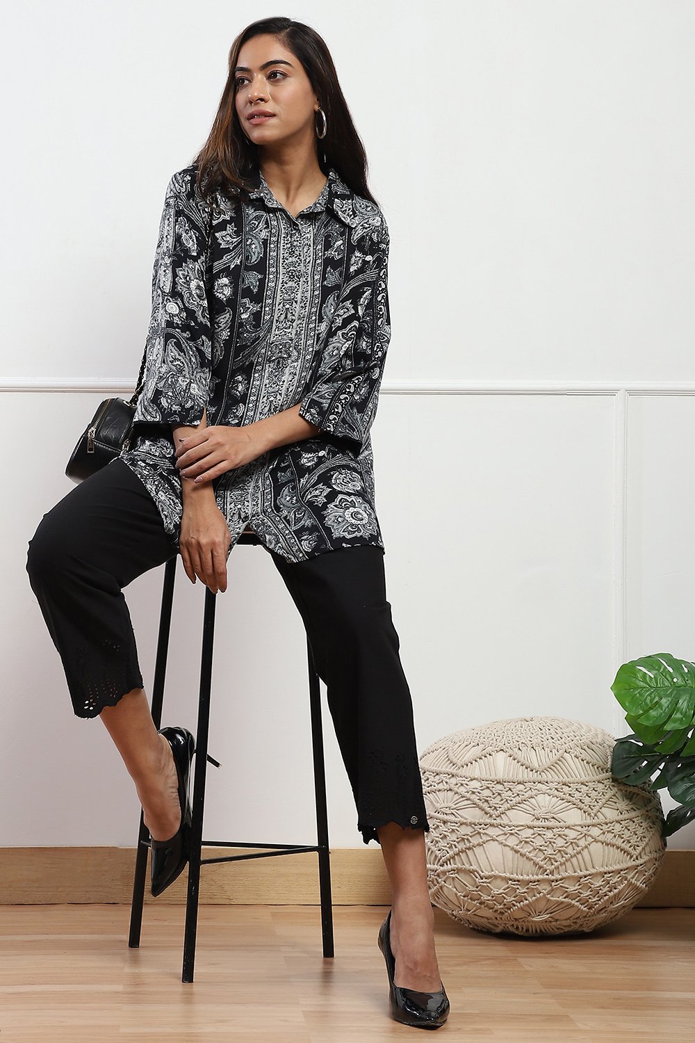 Black Cotton Blend Narrow Pant image number 0