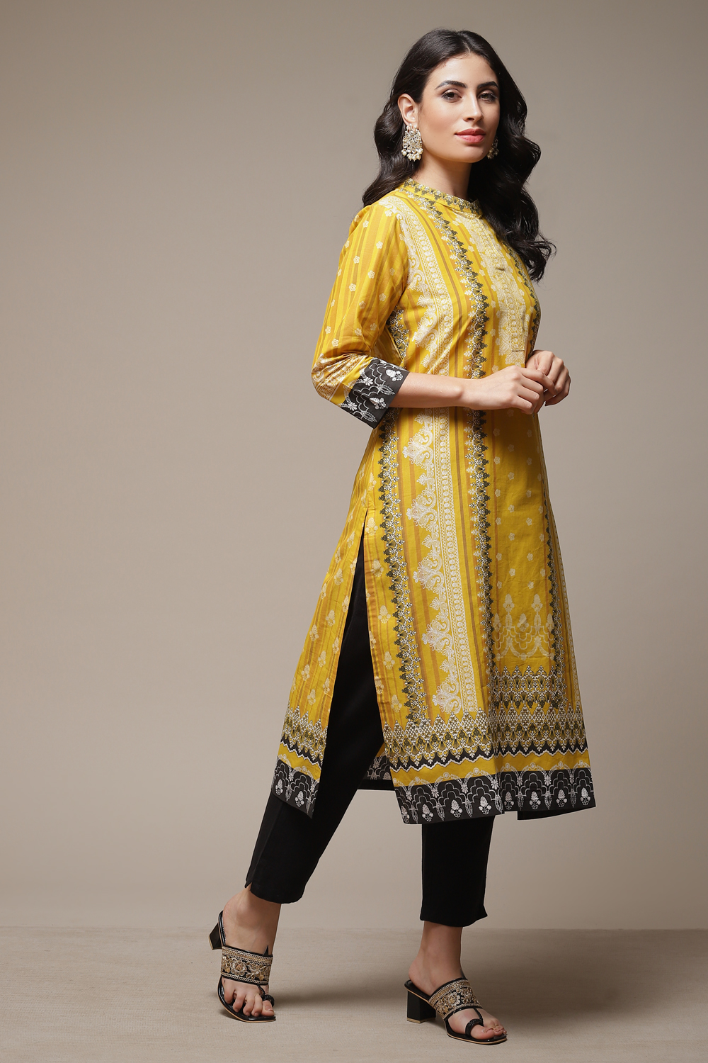 Ochre Cotton Straight Printed Kurta image number 4