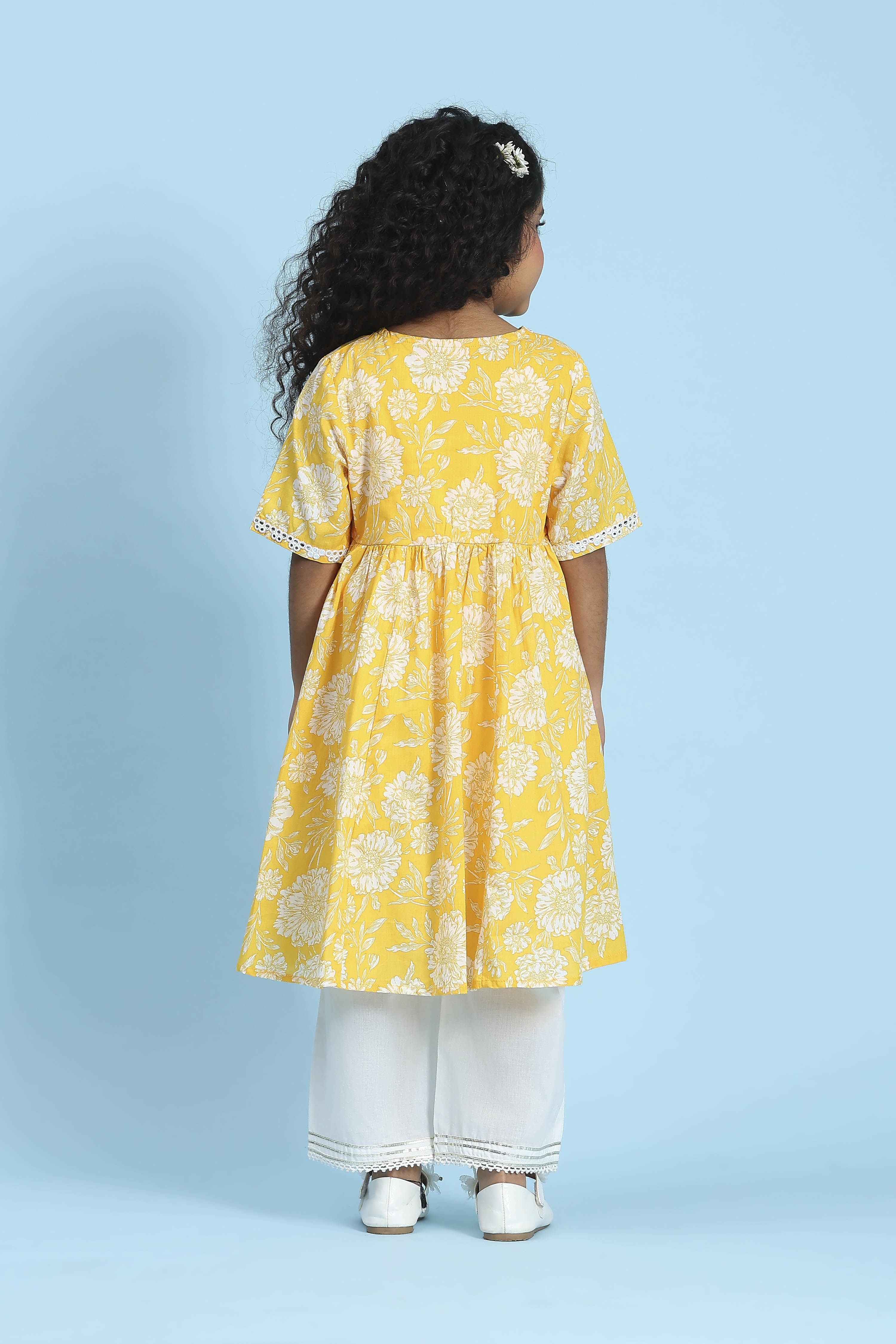 Yellow Cotton Printed Anarkali Kurta Set image number 4