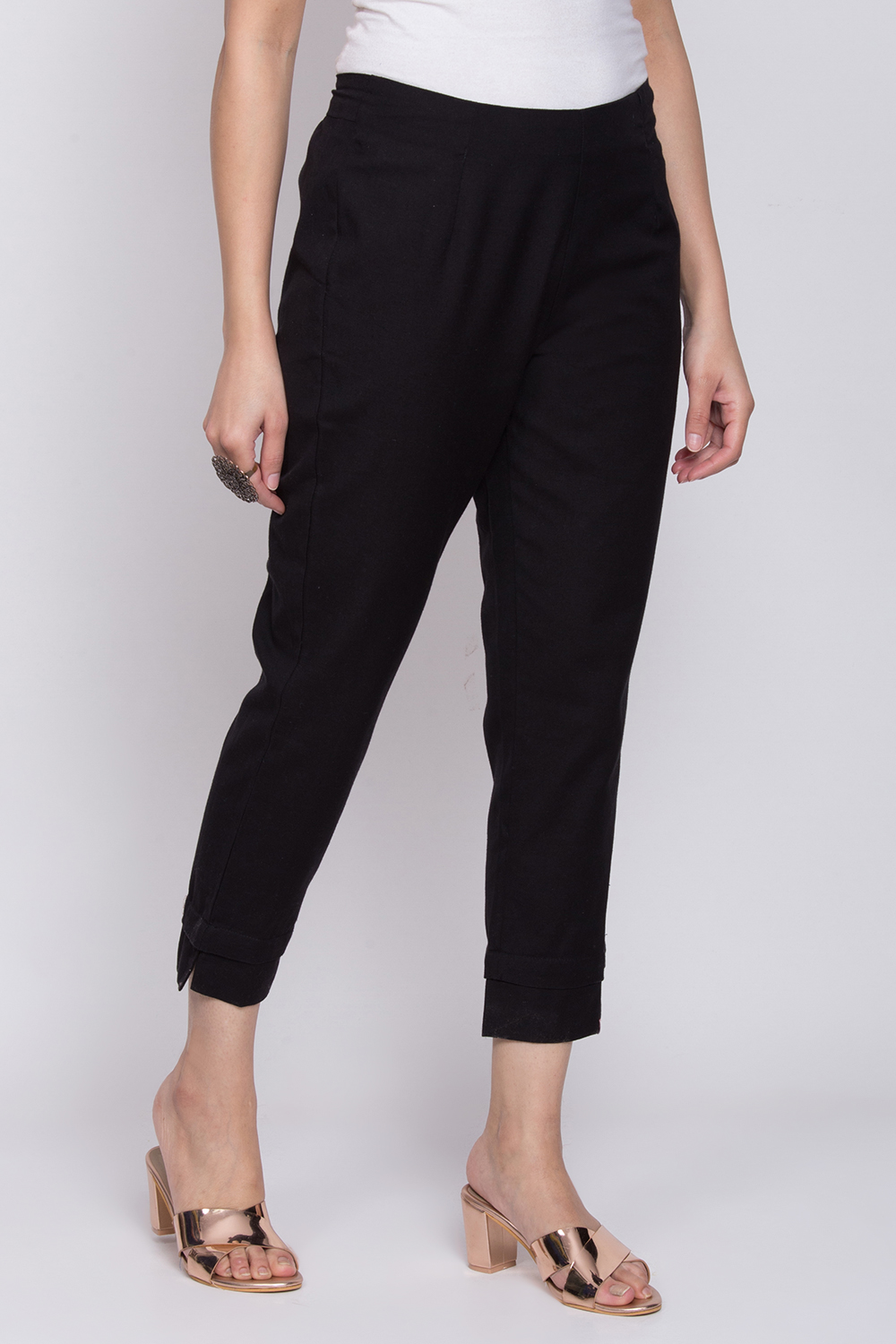 Black Cotton Blend Solid Pant image number 2