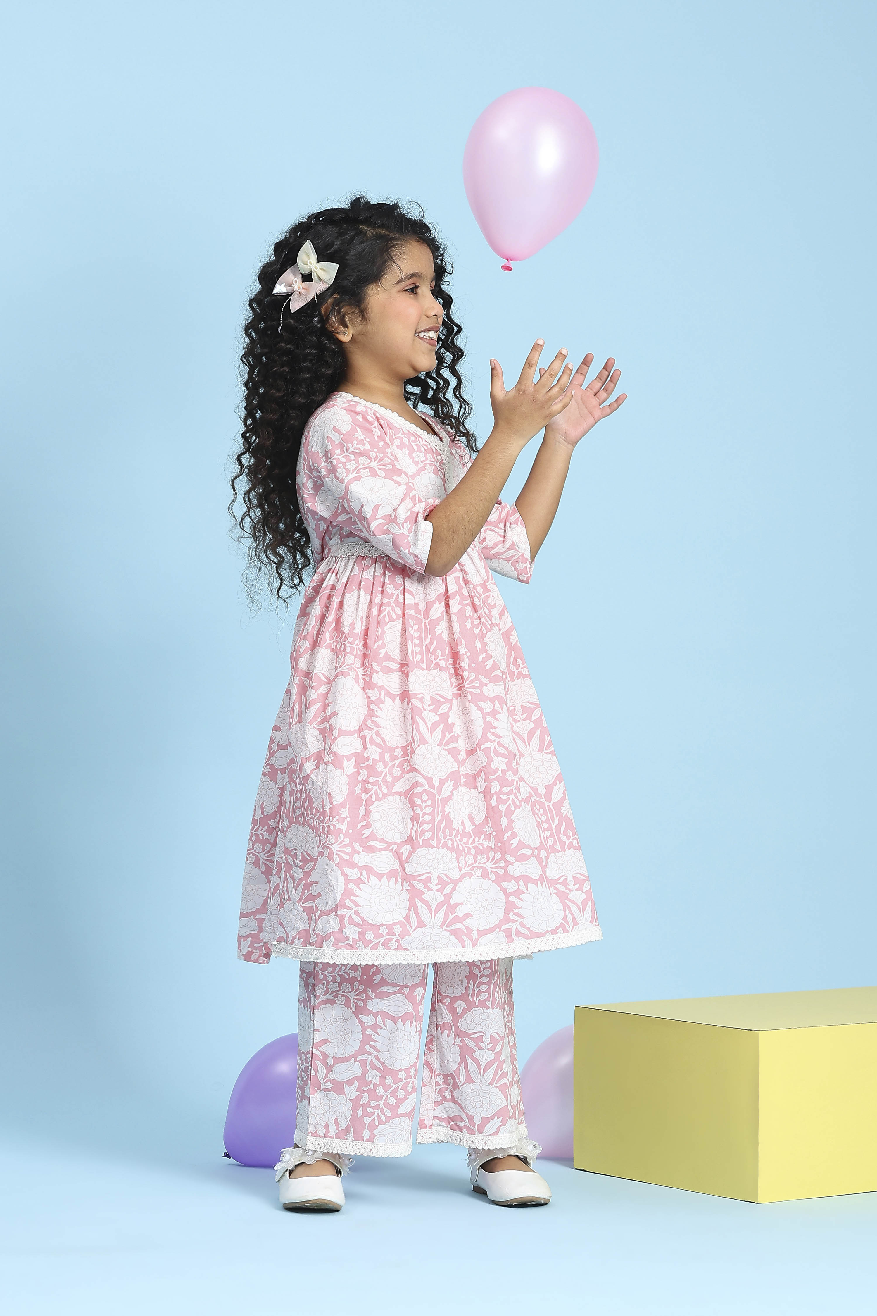 Blush Pink Cotton Printed Gathered Kurta Set image number 6