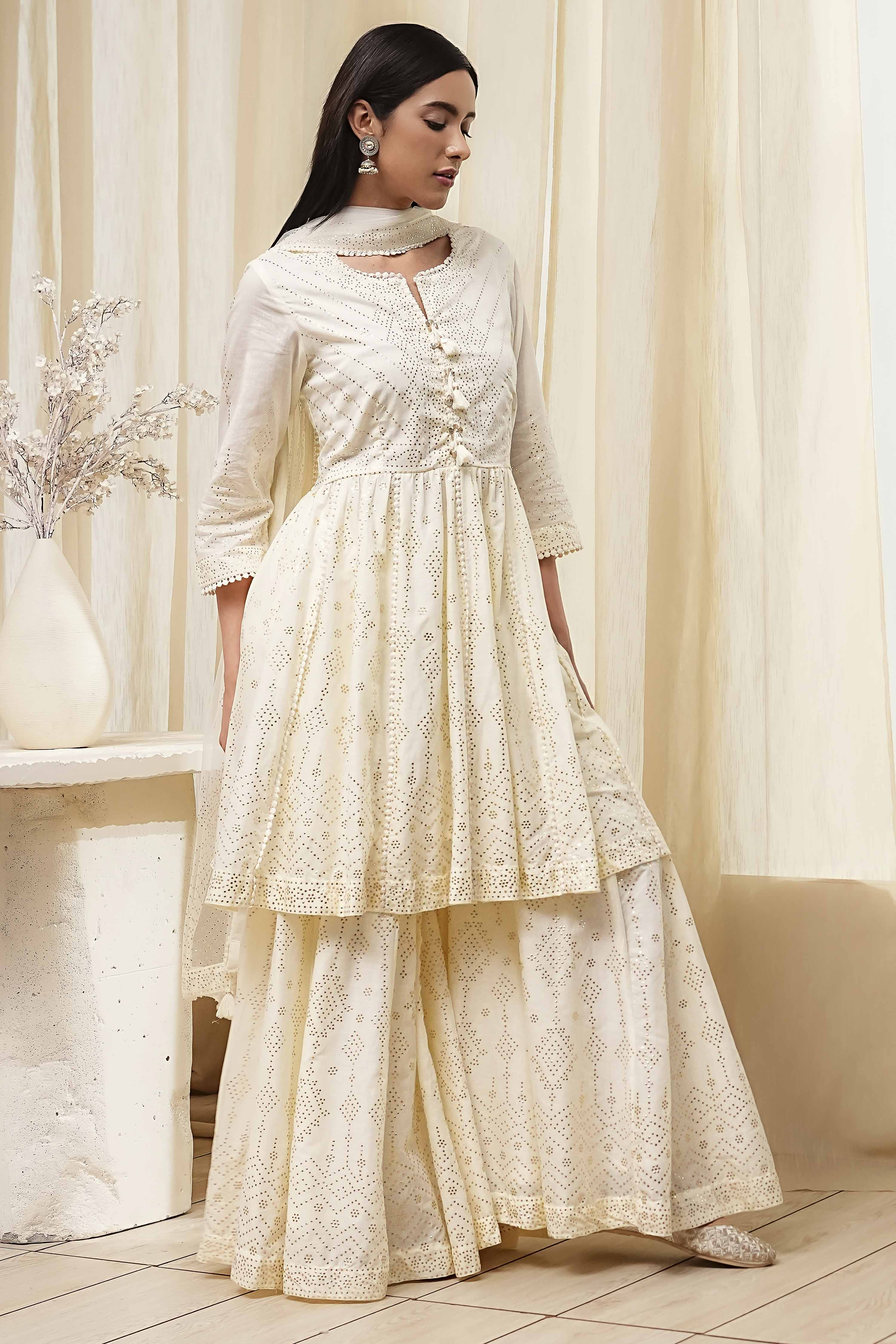 Off-White Cotton Metallic Flared Suit Set image number 5