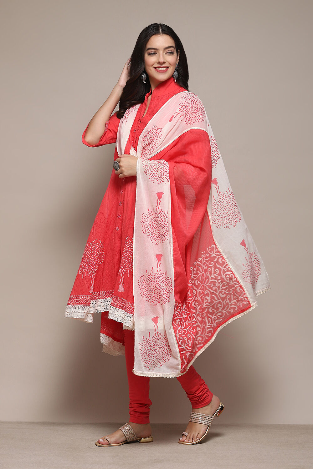 White Cotton Asymmetric Anarkali & Churidar Suit Set image number 4