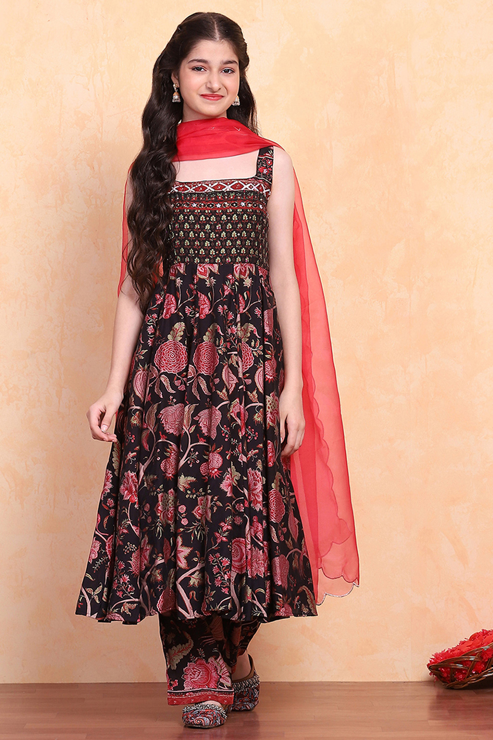 Black Floral Printed Kalidar Suit Set image number 6