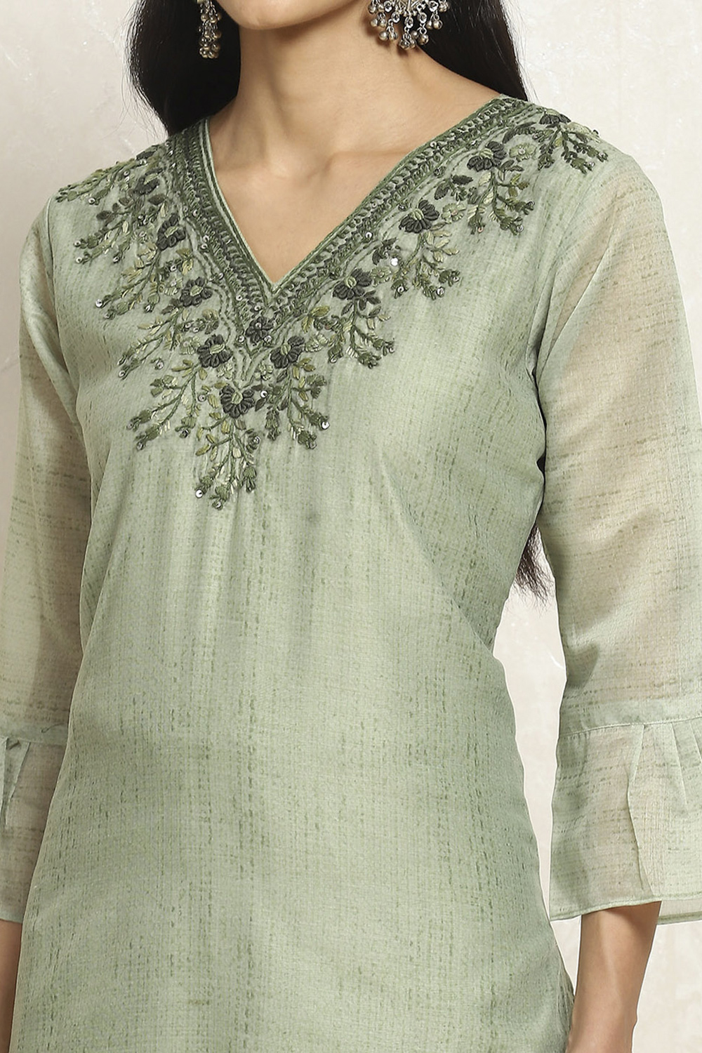 Green Chanderi Hand Embroidered Unstitched Suit Set image number 2