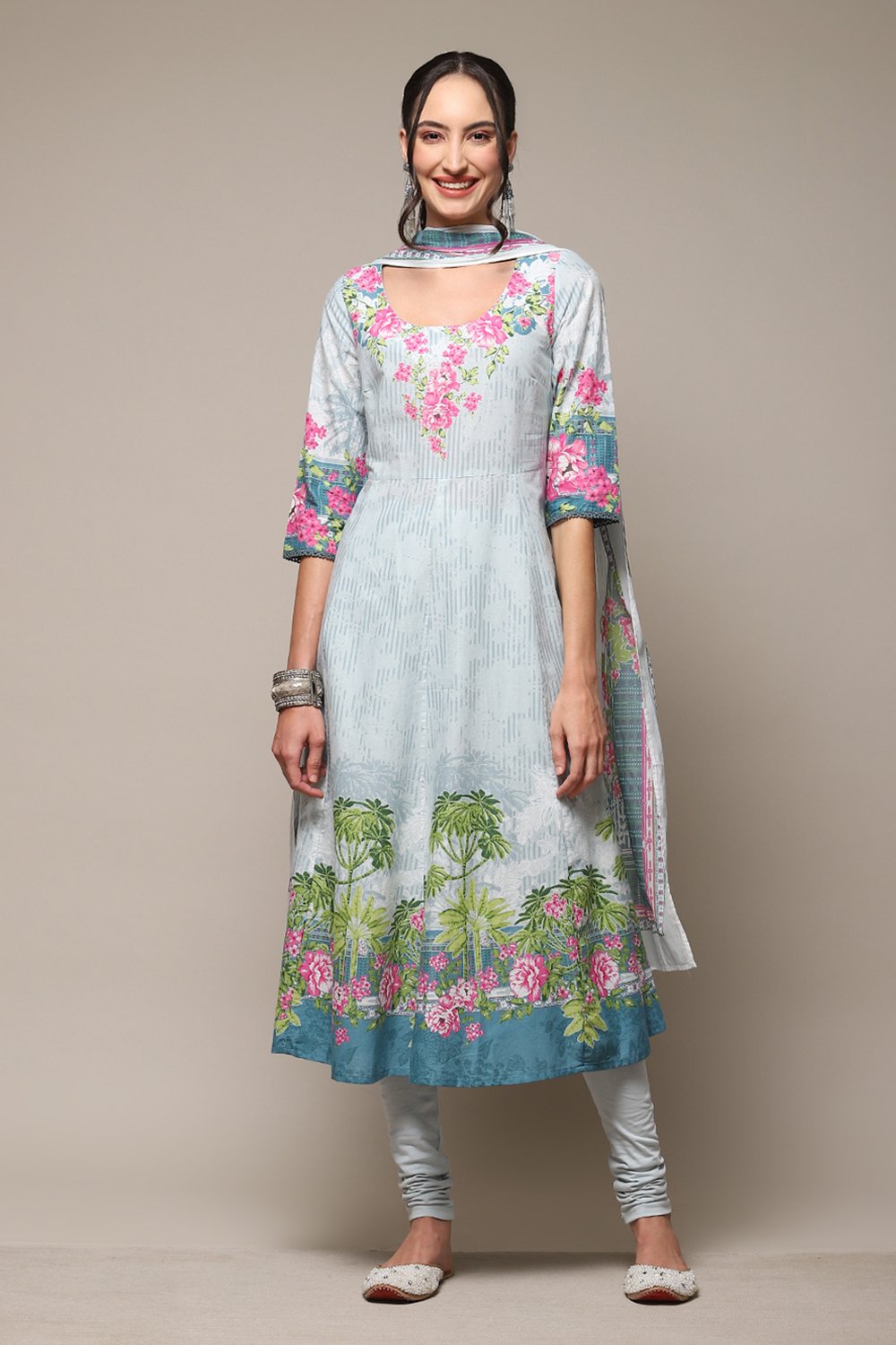 Powder Blue Cotton Anarkali Suit Set image number 7
