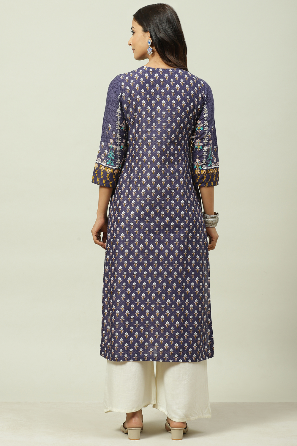 Indigo Straight Kurta image number 4