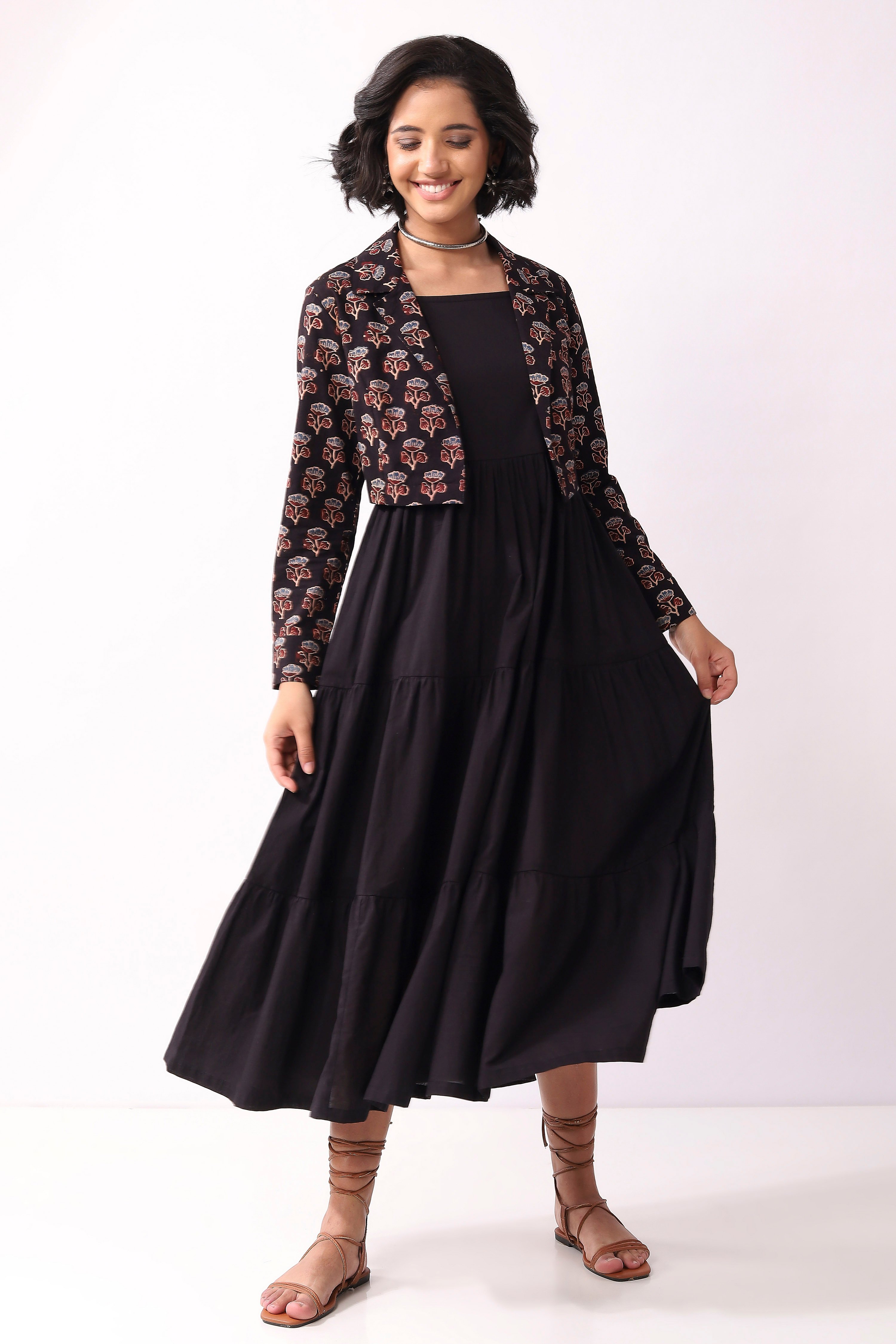 Black Cotton Midi Dress With Floral Crop Jacket image number 0