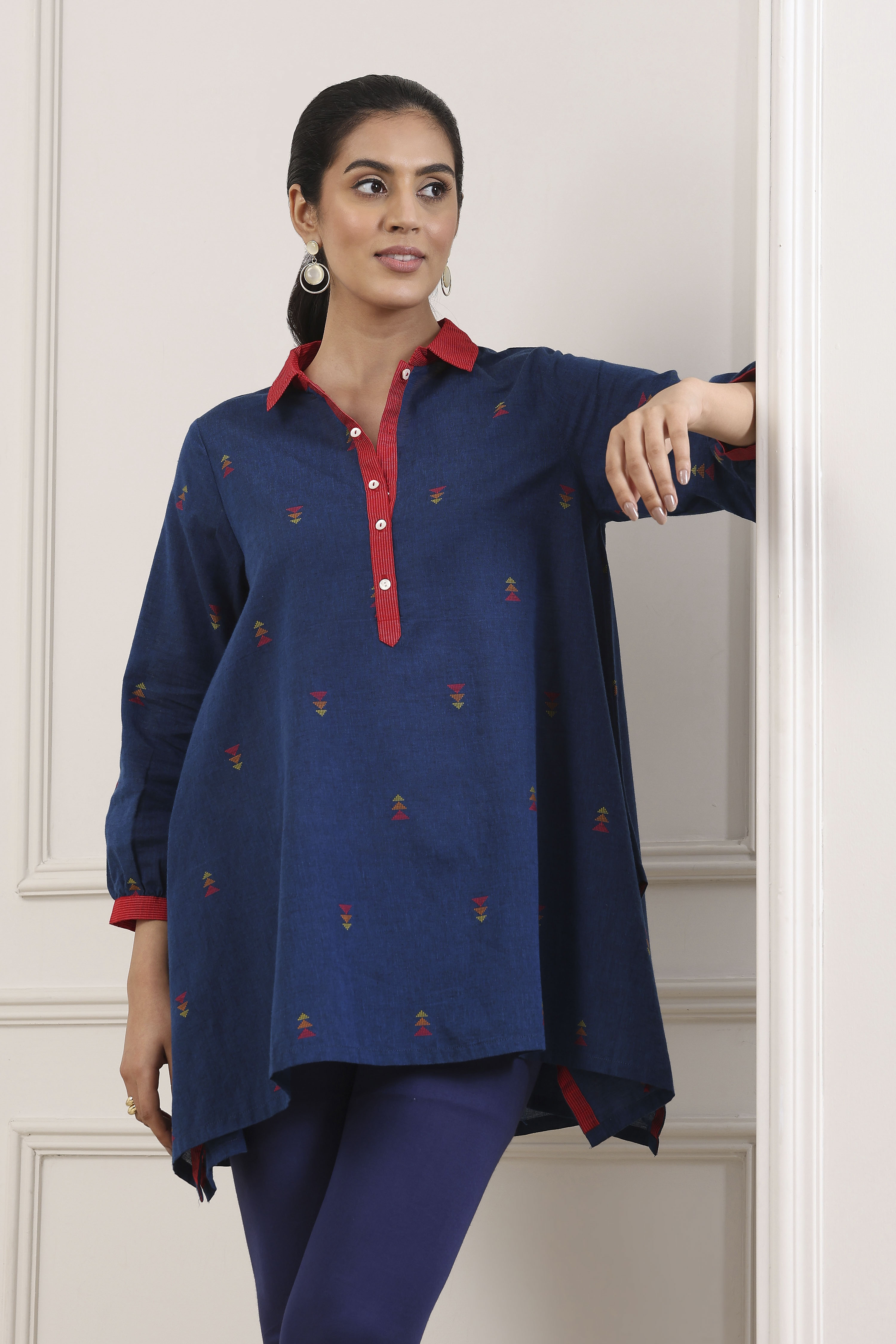 Blue Cotton Geometric Printed Shirt Style Kurti image number 0