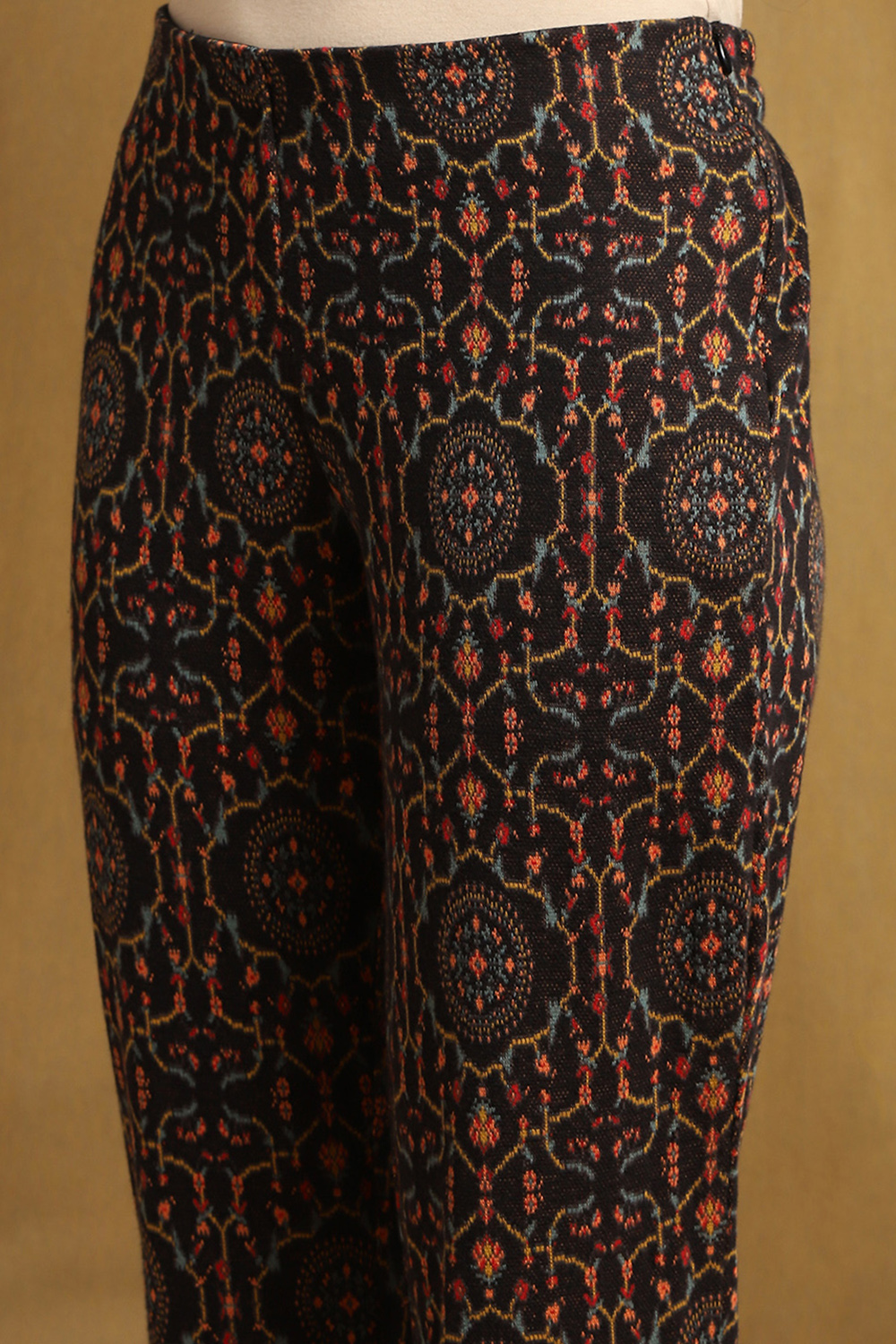 Black Jacquard Printed Straight Winter wear Kurta Set image number 2