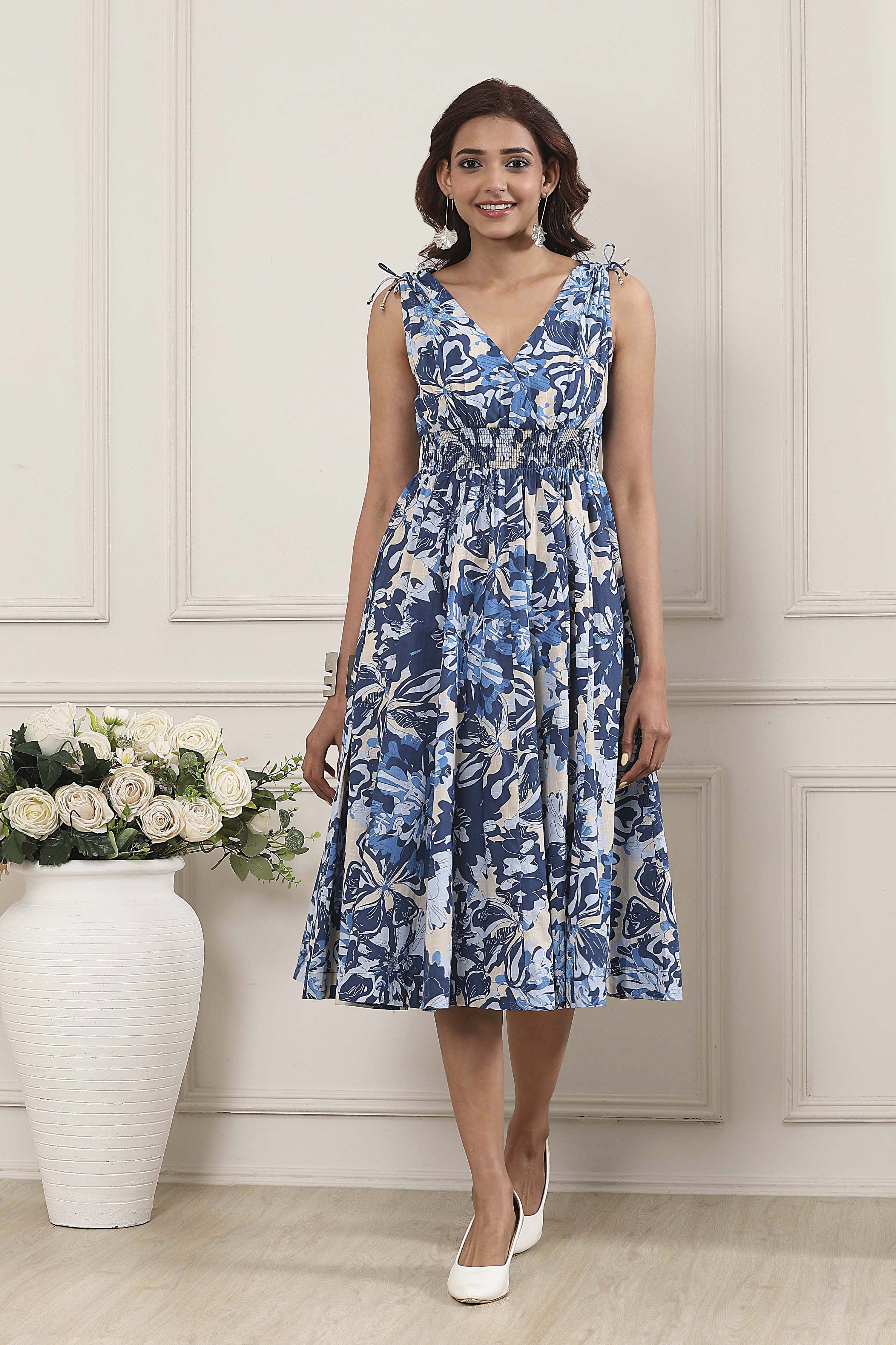 Blue Cotton Printed Kalidar Flared Dress image number 5