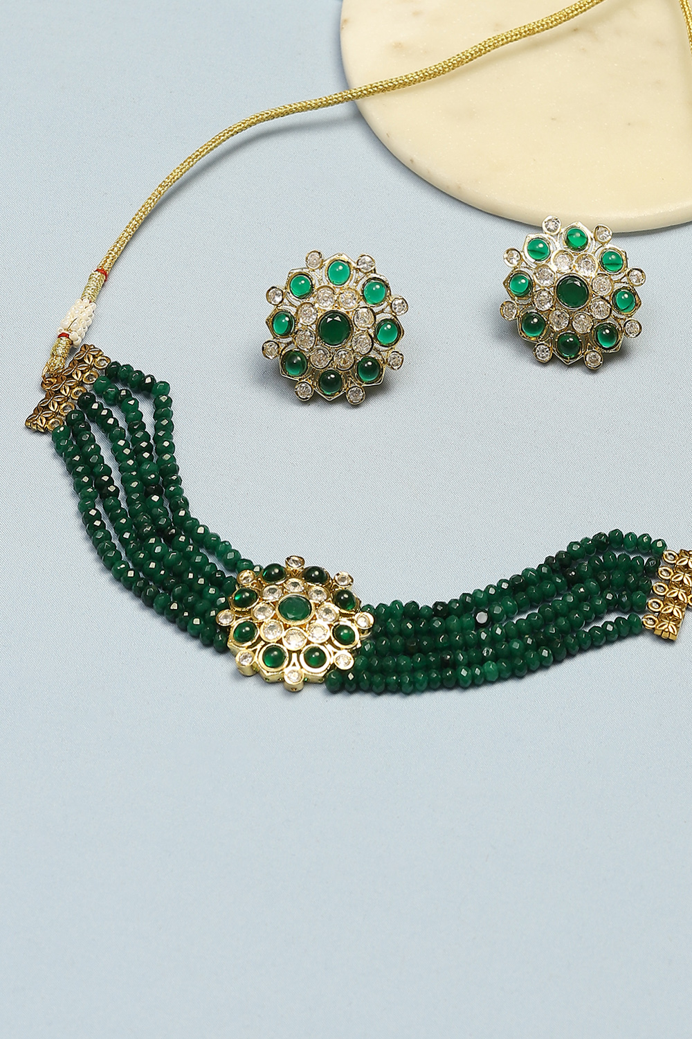 Green Alloy Necklace Set image number 2