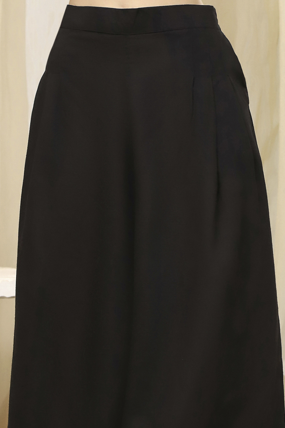 Black Solid Straight Co-ord Set image number 2