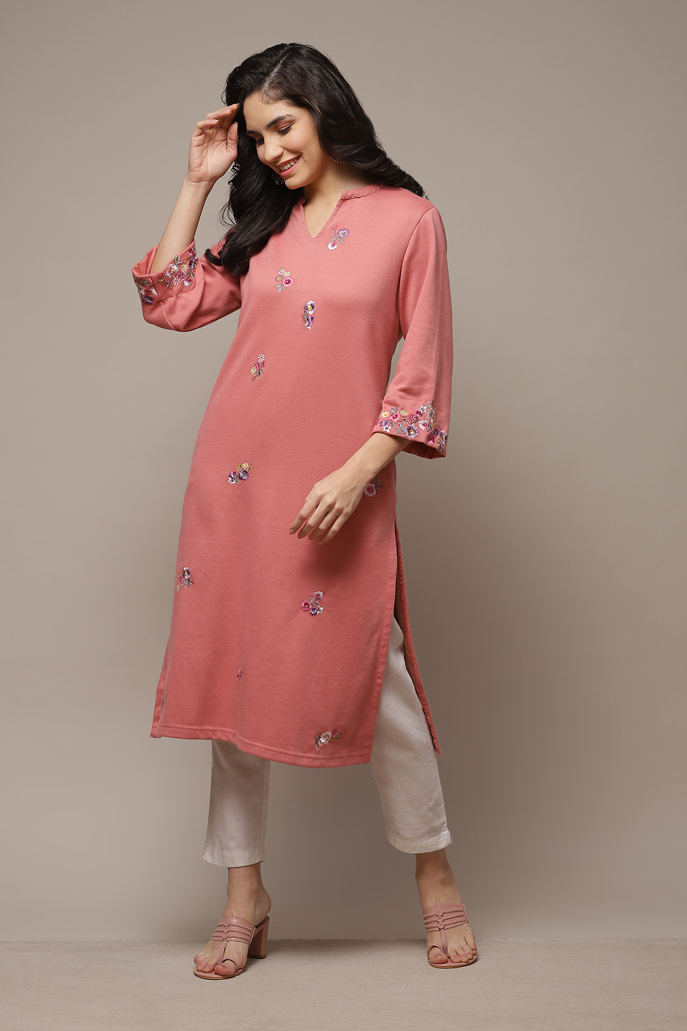 Peach Acrylic Straight Yarndyed Kurta image number 0
