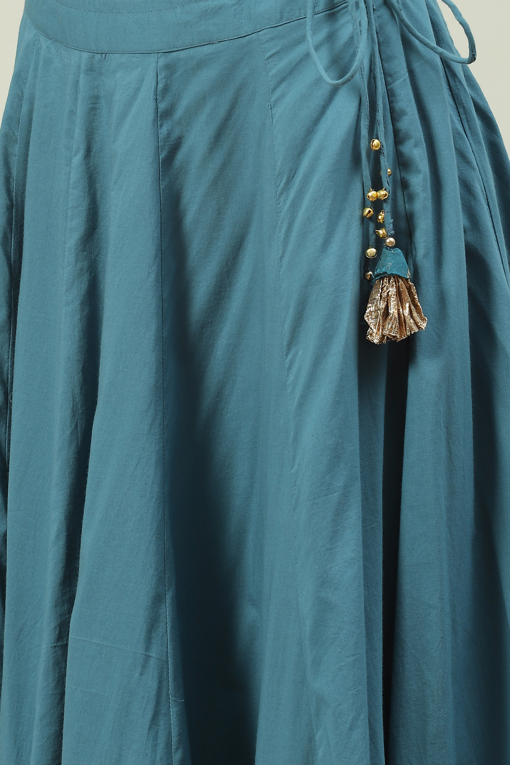 Off White Flared Kurta Skirt Kurta Skirt Suit Set image number 3