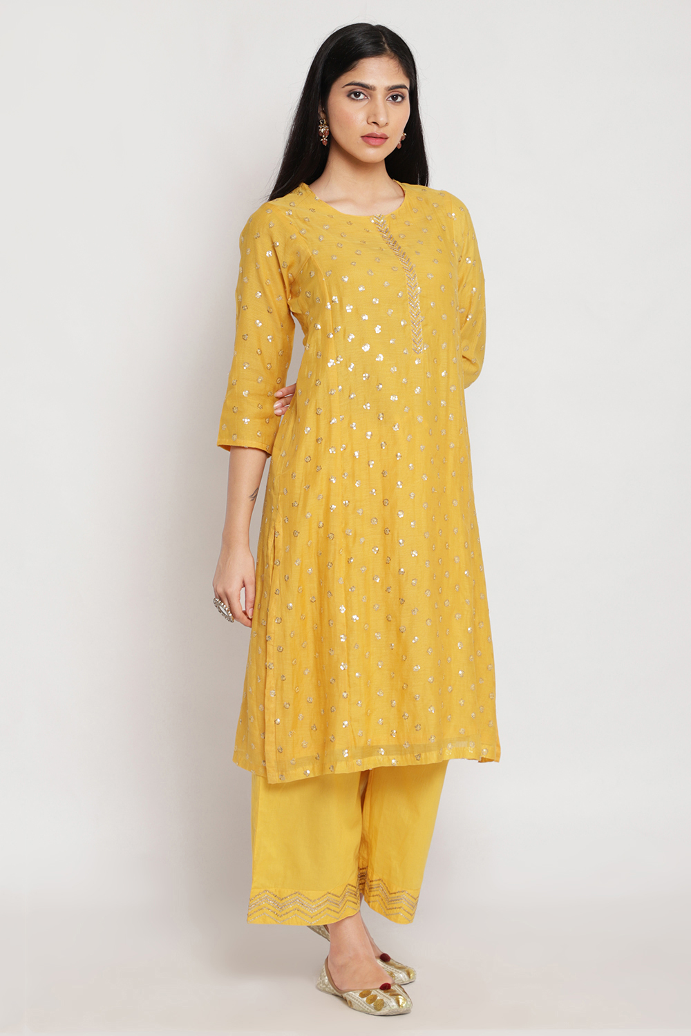 Yellow Cotton Silk Straight Kurta Palazzo Suit Set image number 3
