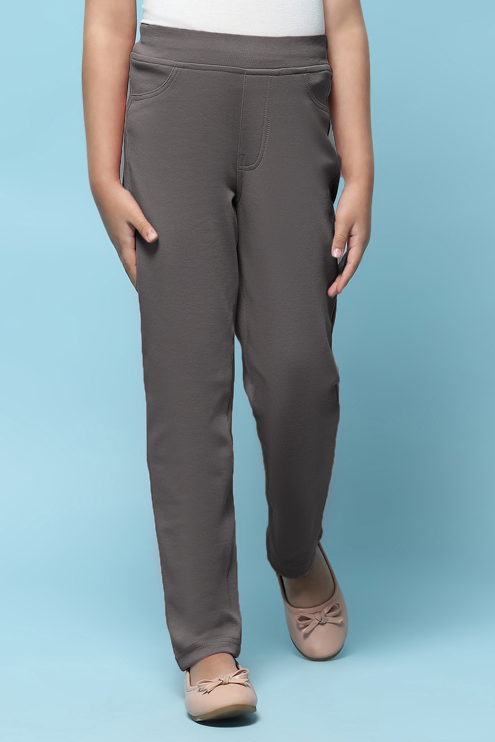 Black Cotton Lycra Skinny Jeggings image number 4