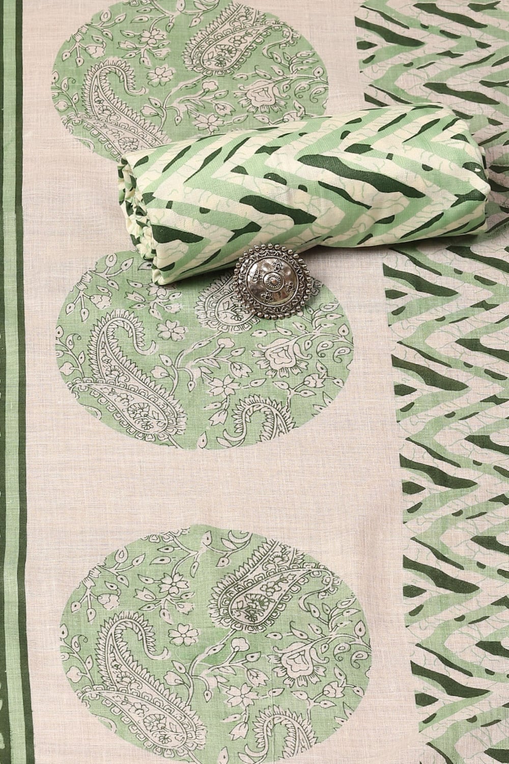 Green Cotton Printed Unstitched Suit Set image number 2