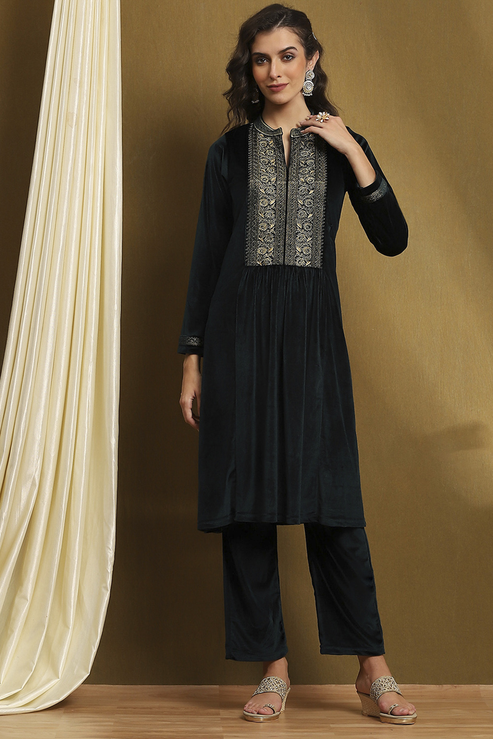 Navy Polyester Straight Suit Set image number 0