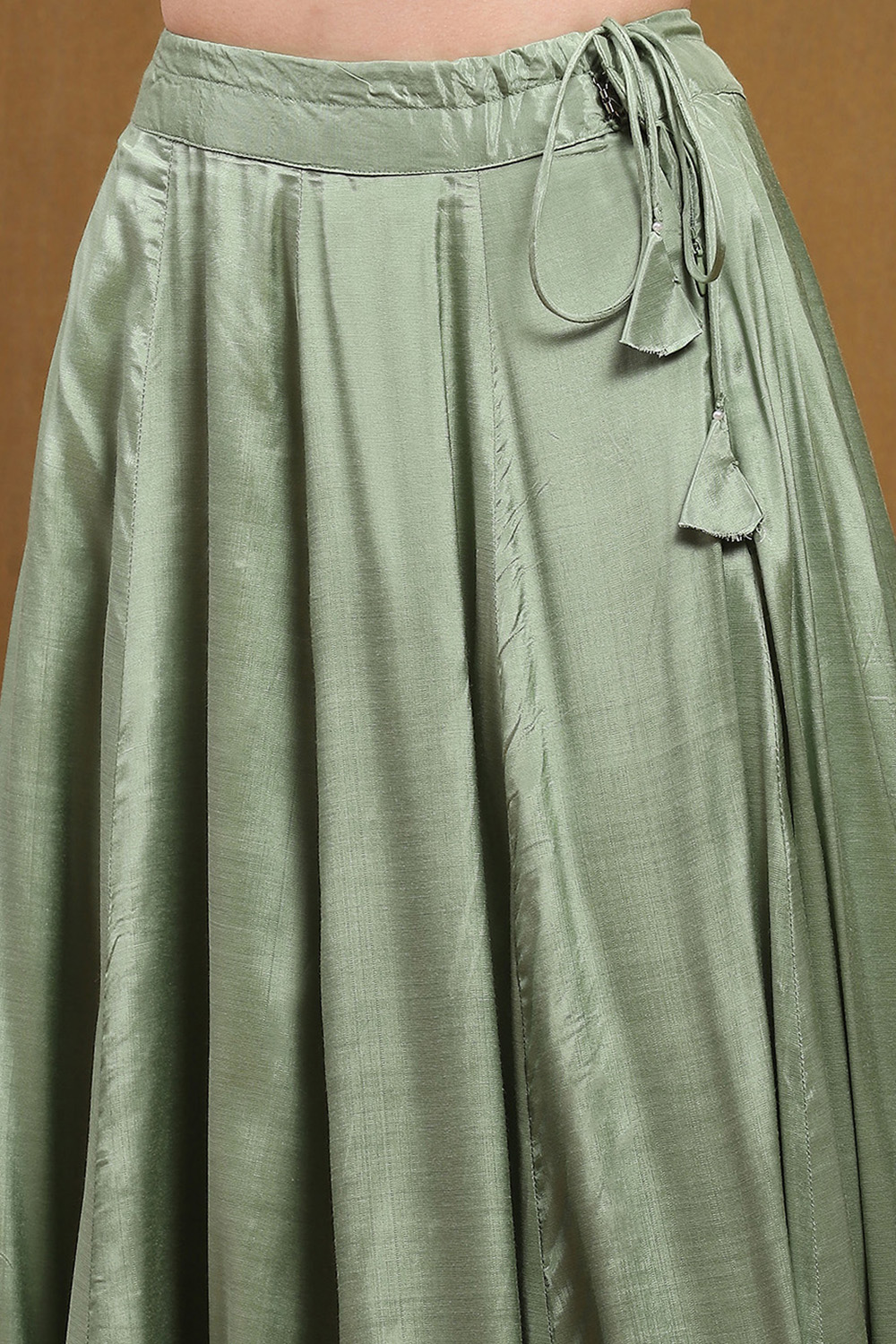 Green Viscose Georgette Embroidered Anarkali Suit Set image number 2