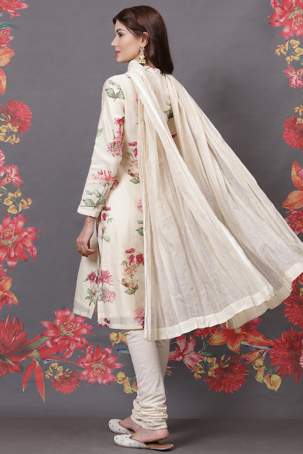 Off White Cotton Silk Straight Printed Suit Set image number 5