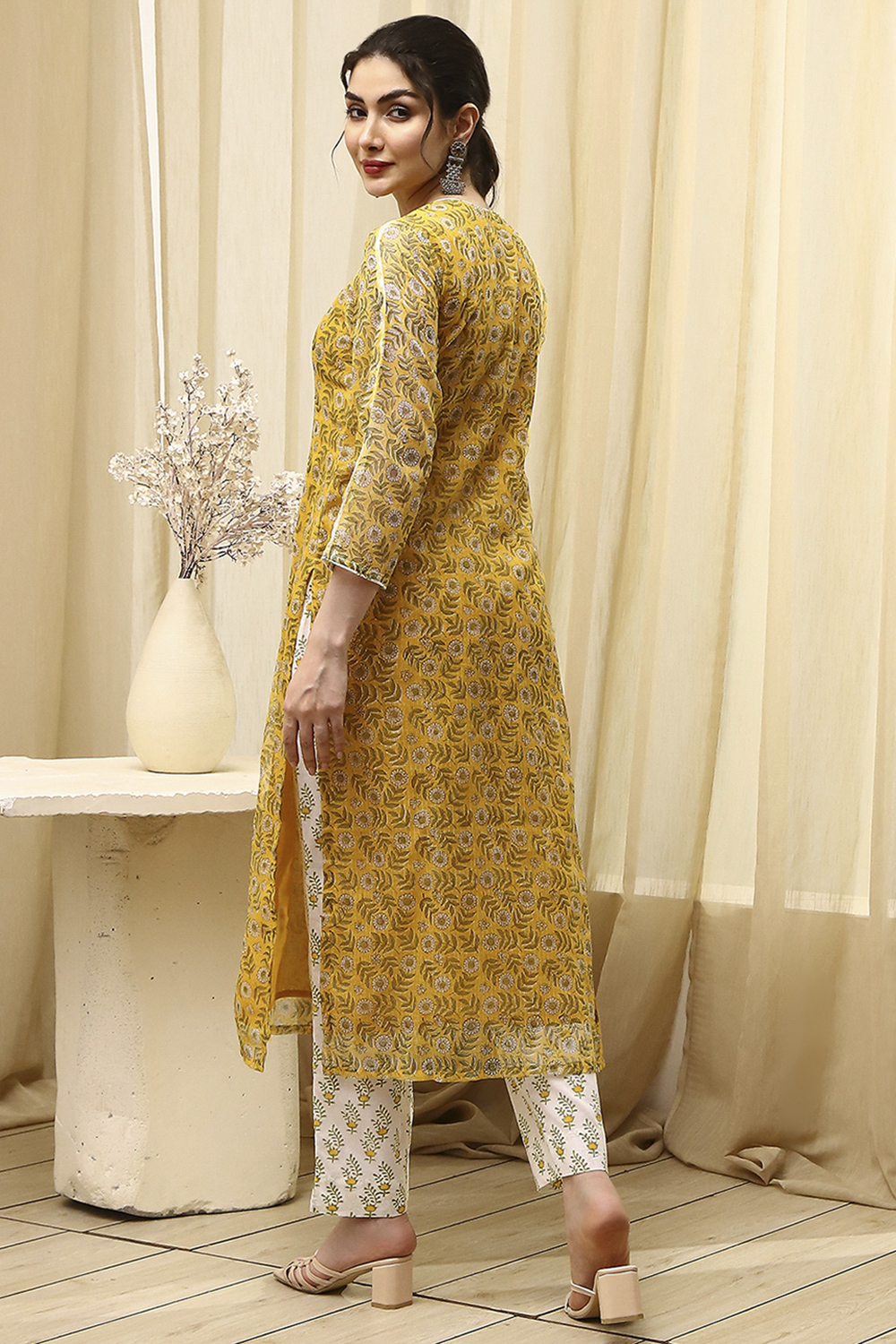 Coral Cotton Hand Block Print Unstitched Suit Set image number 6