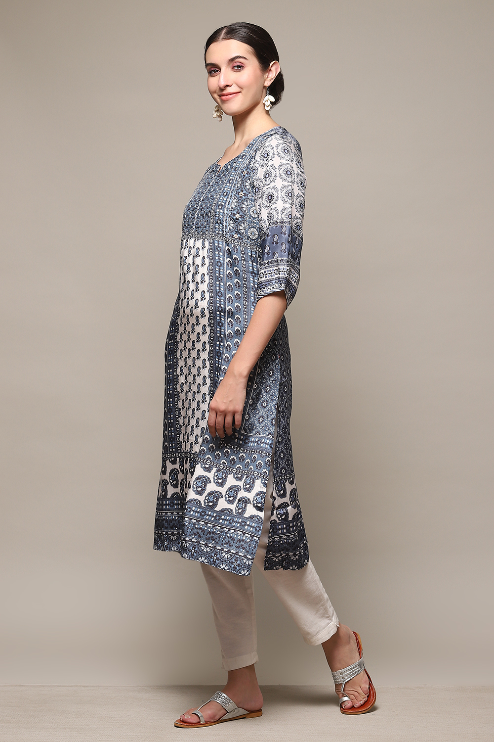 Ivory Viscose A Line Kurta image number 2