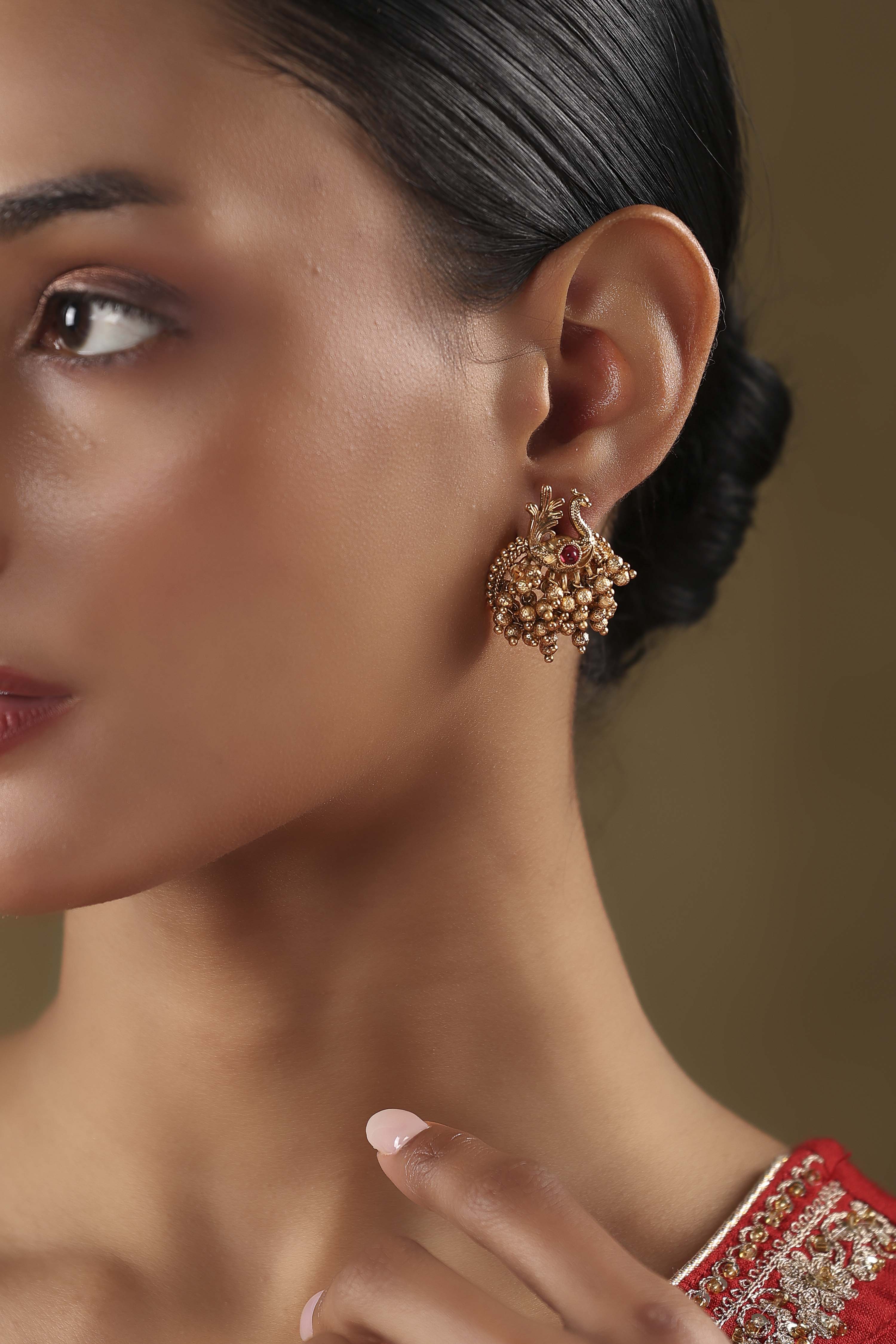 Red Stone Earrings image number 1