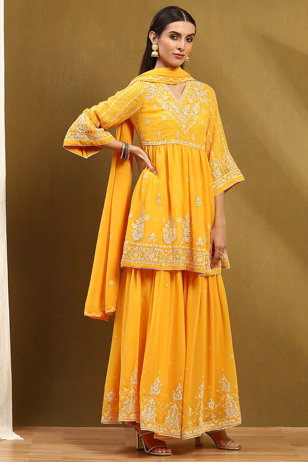 Yellow Georgette Gathered Suit Set image number 5