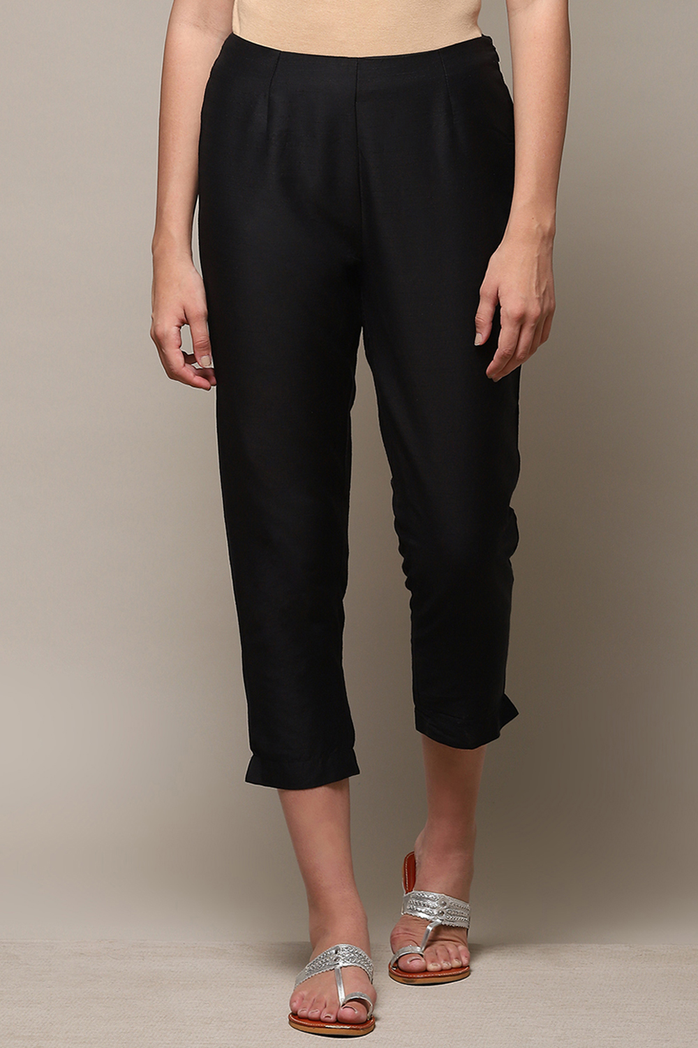 Black Poly Viscose Solid Pant image number 5