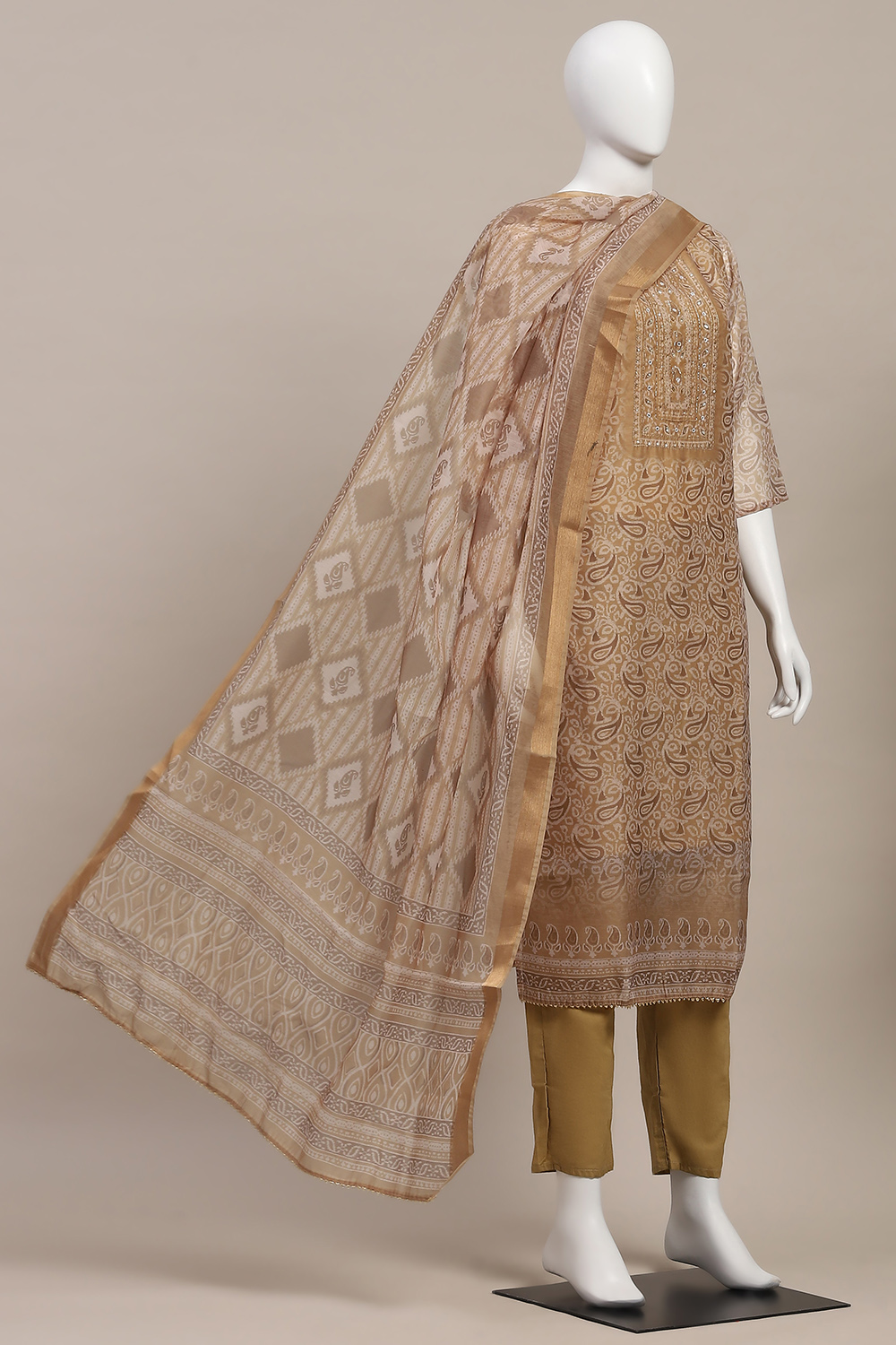 Yellow Chanderi Digital Print Unstitched Suit Set image number 4