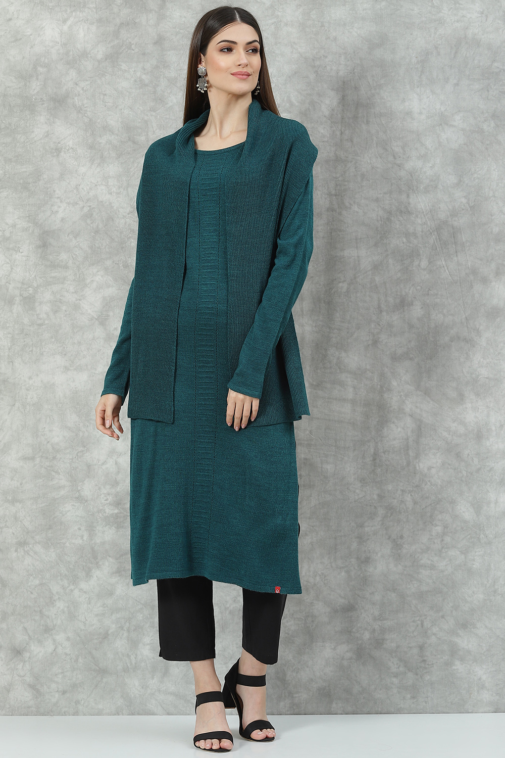 Black Acrylic Straight Scarf Set Yarndyed Kurta image number 5