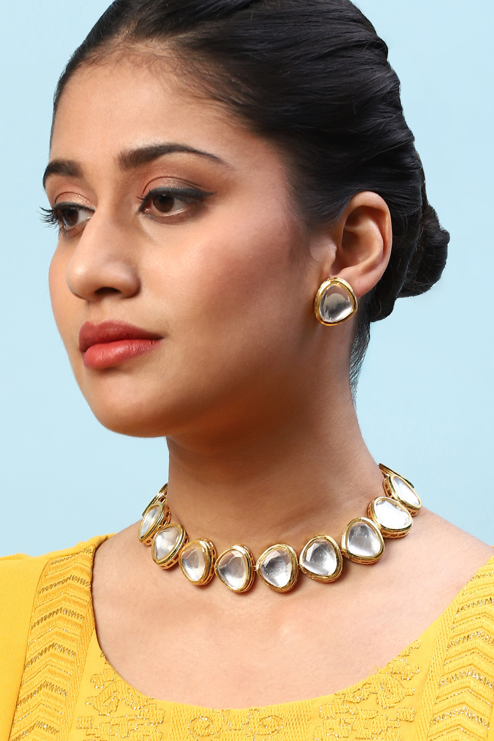 Gold Brass Necklace Set image number 2