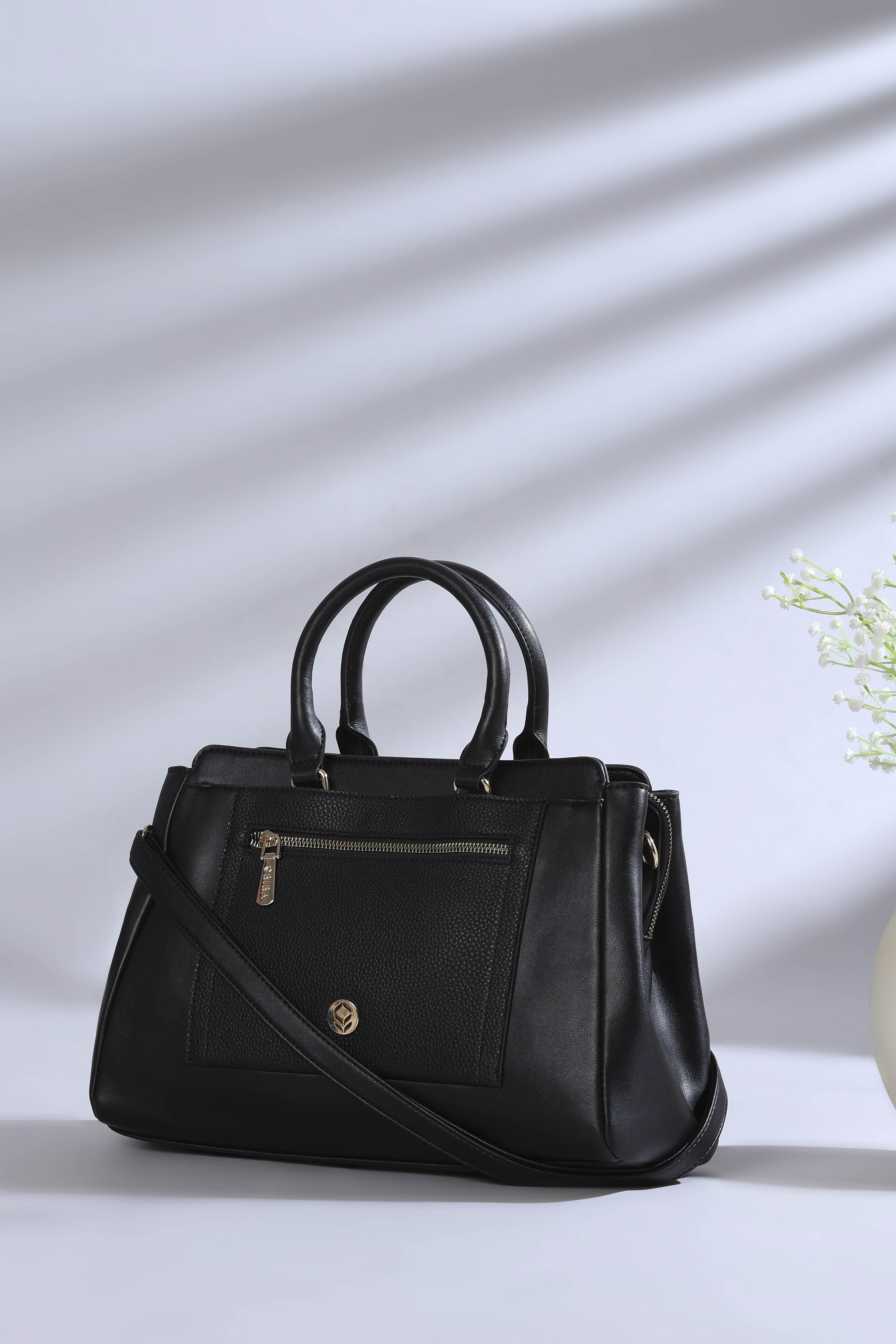 Black PU Solid Structured Handheld Bag image number 0