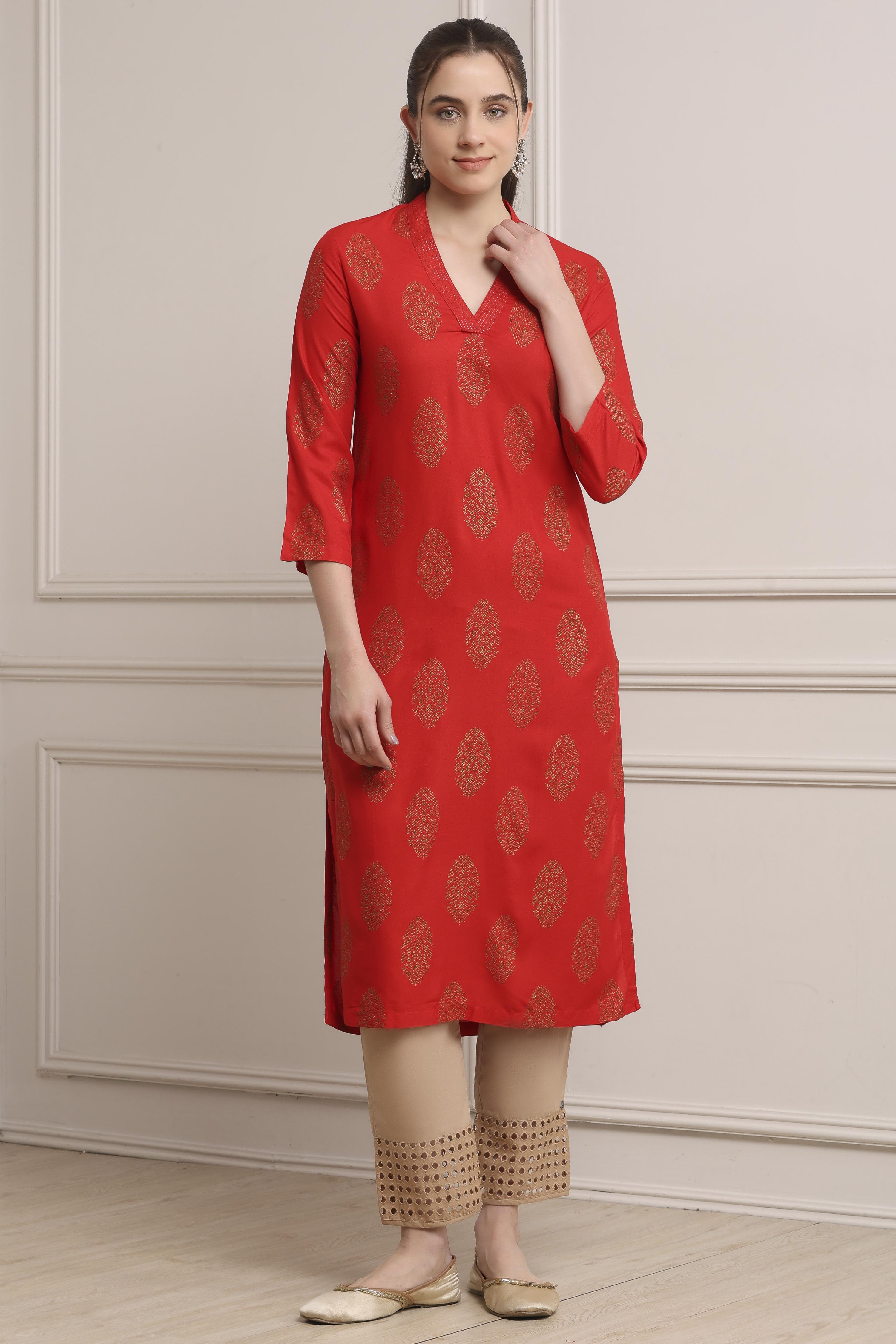 Red Viscose Rayon Straight Kurta Pants Set image number 6