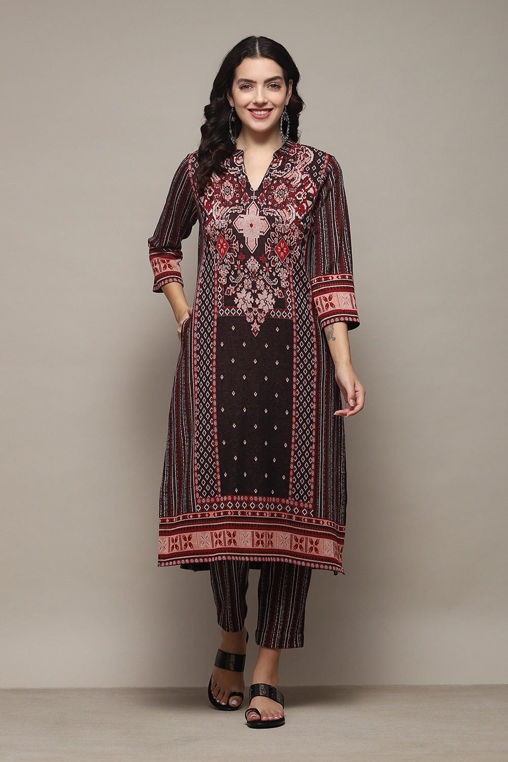 Green Cotton Blend Straight Yarndyed 2 Piece Set image number 6