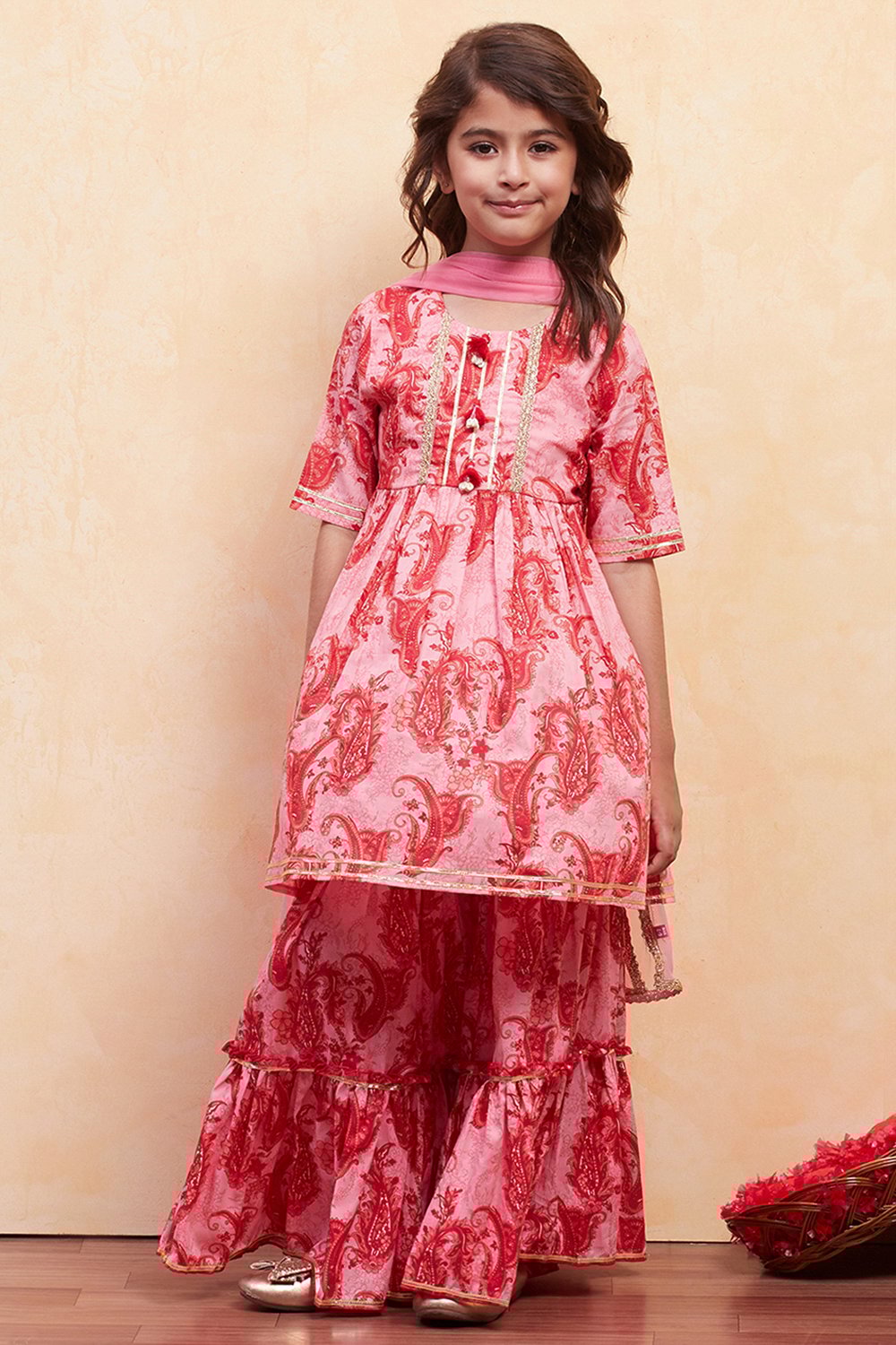 Pink Cotton Printed Gathered Suit Set image number 6