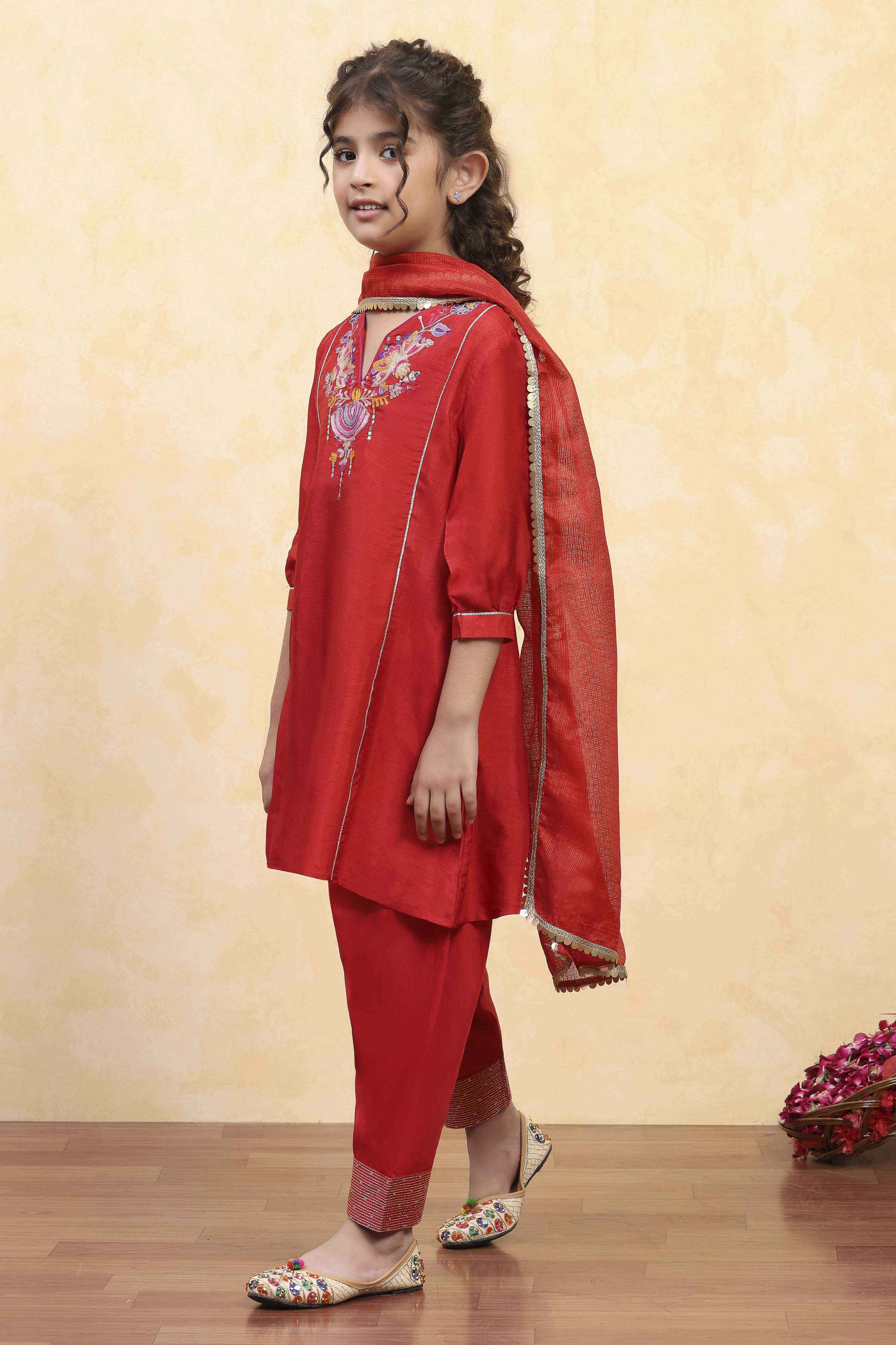 Red Viscose Rayon Solid A-Line Suit Set image number 3