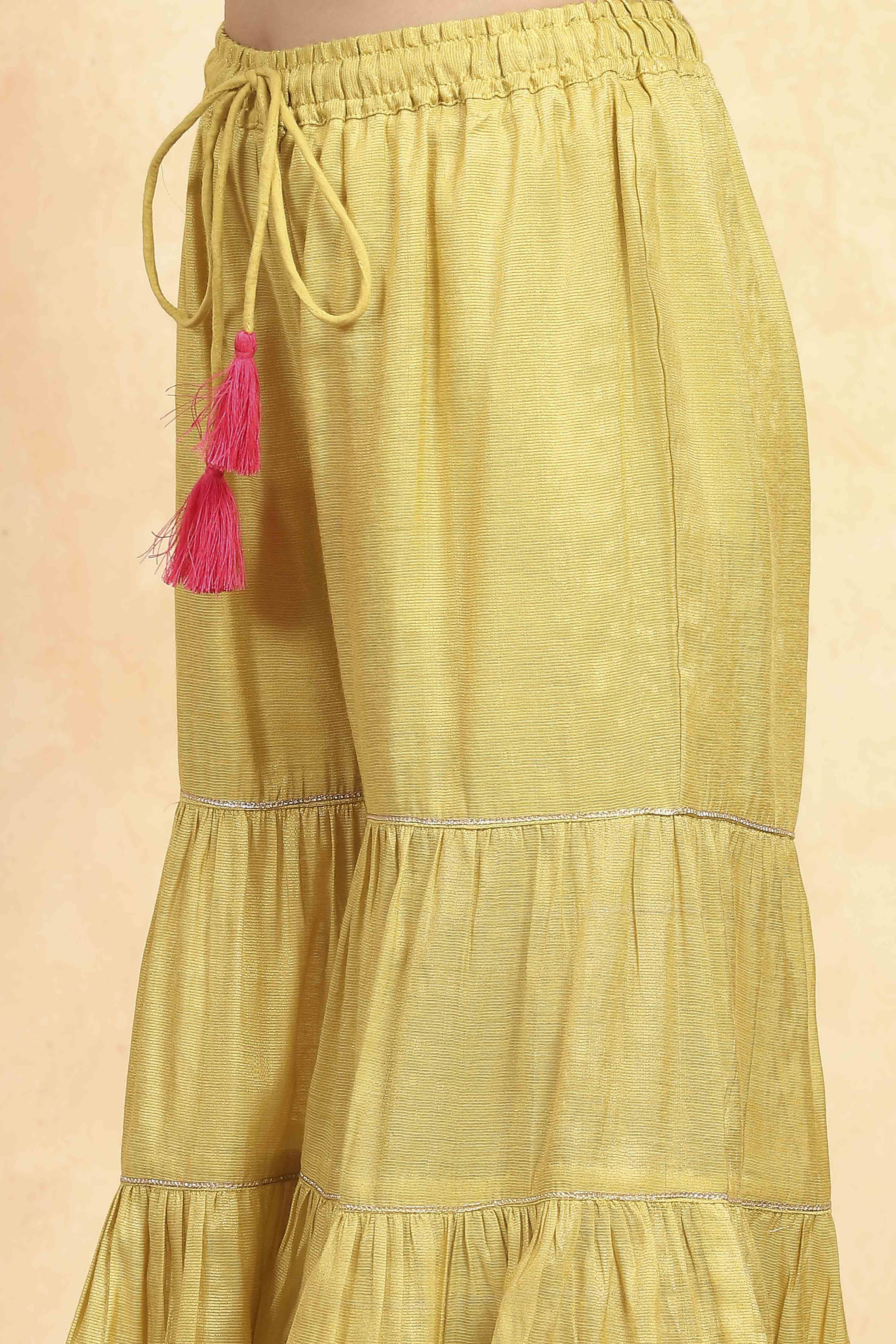 Green Cotton Dyed Gathered Sharara Suit Set image number 2