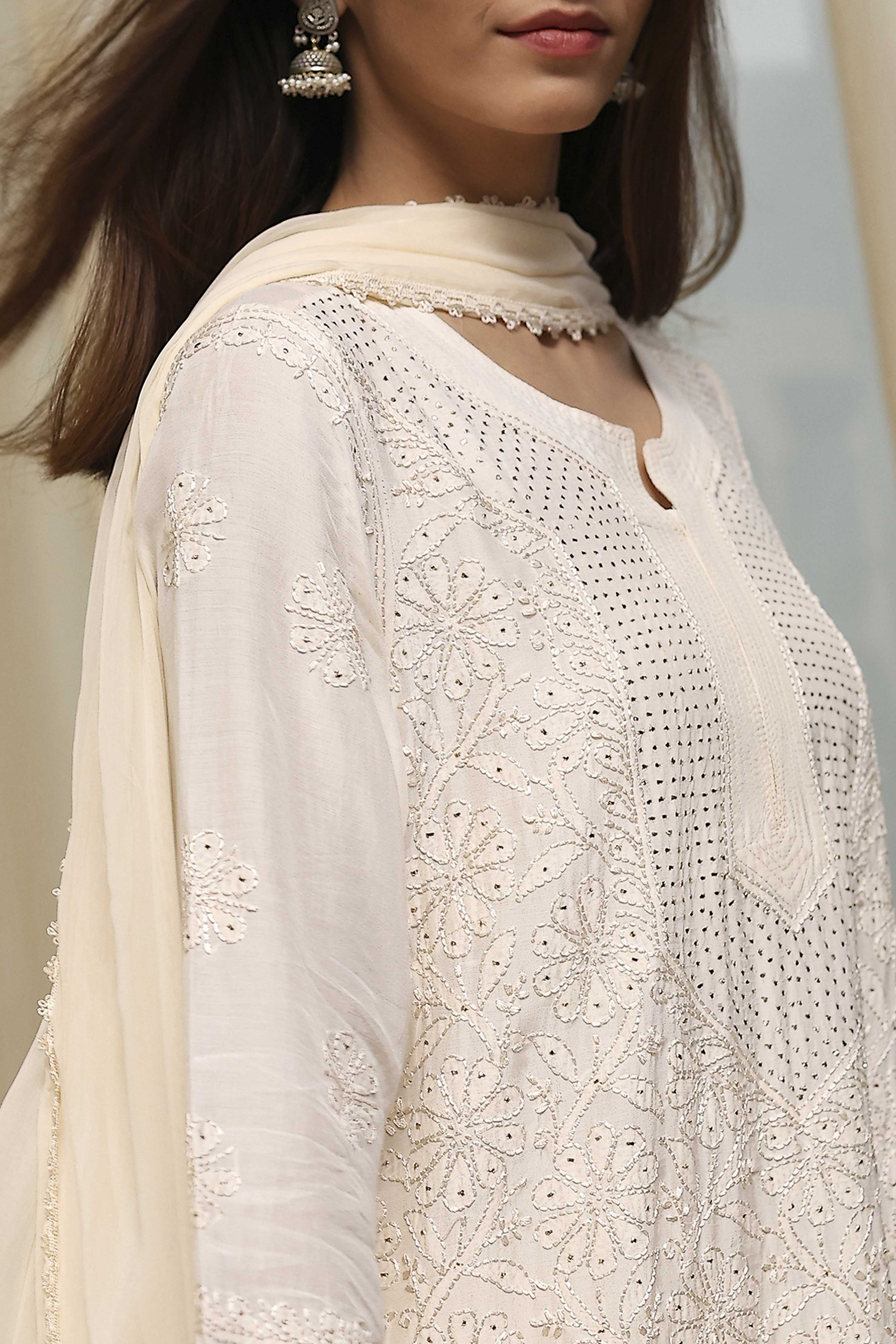 Off-White Modal Chikankari Straight Suit Set image number 7