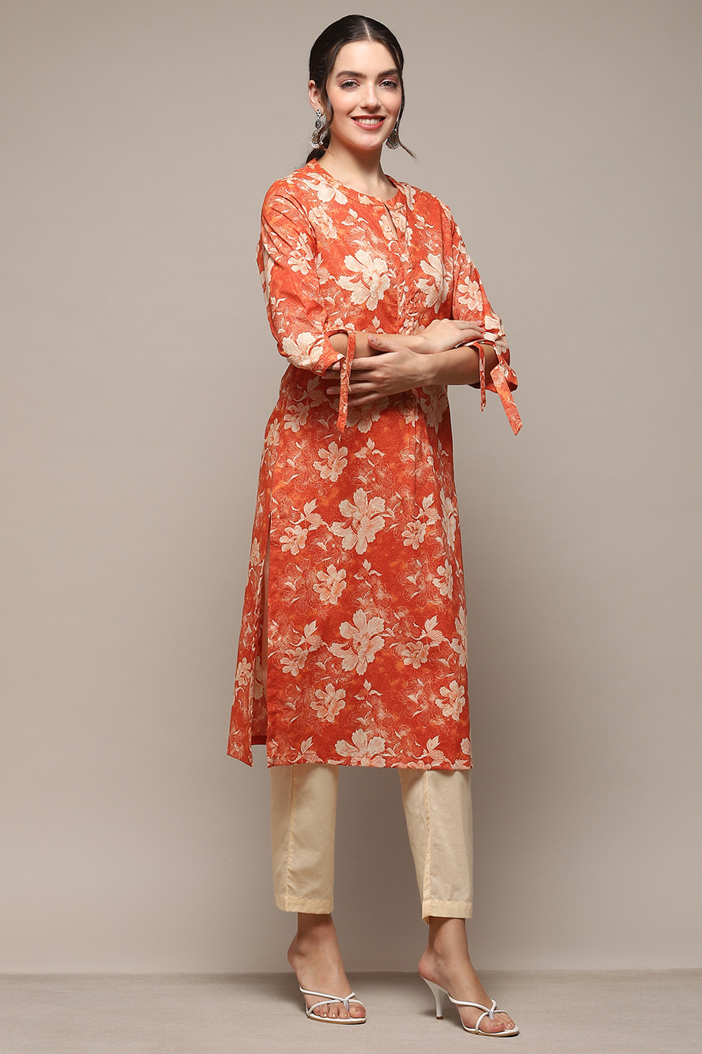 Brick Red Cambric Narrow Kurta Pant Suit Set image number 5