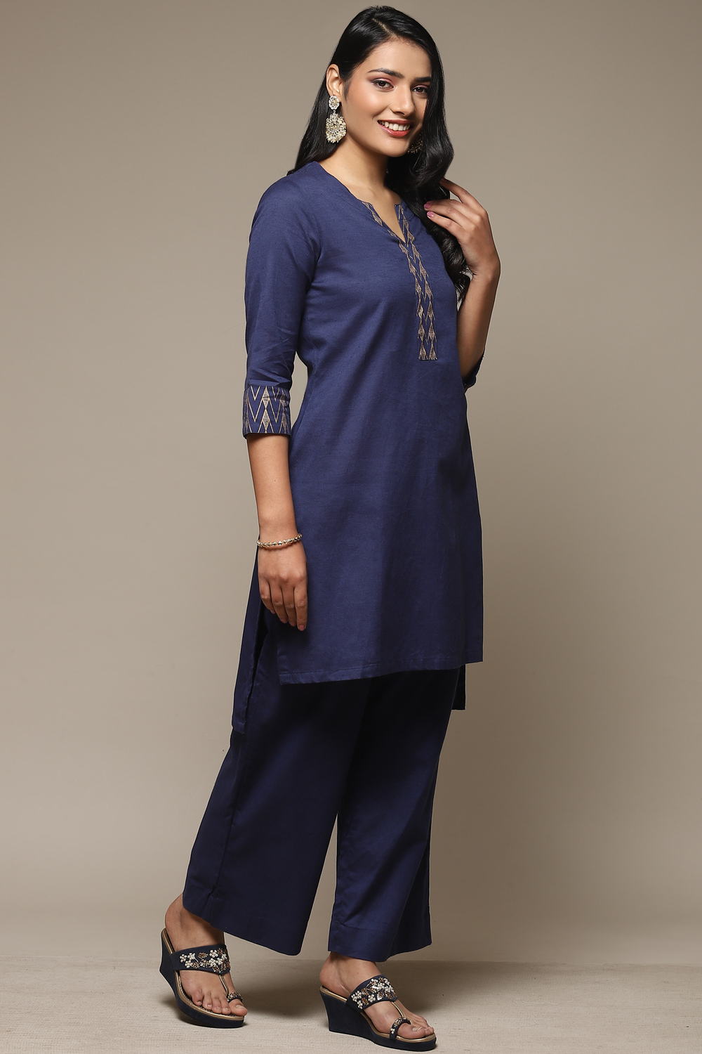 Blue Cotton Blend Straight Kurta Palazzo Suit Set image number 5
