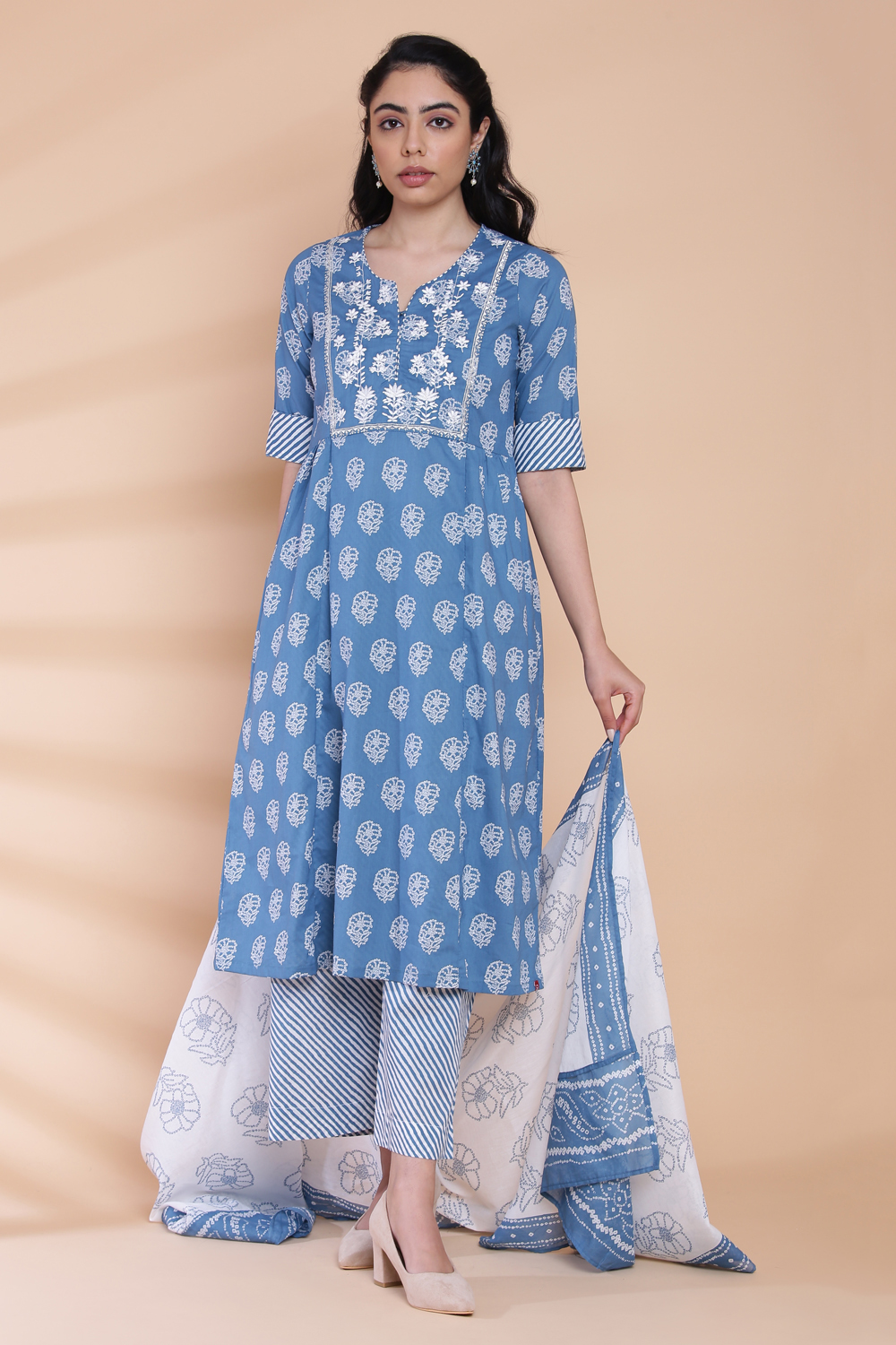 Blue Cotton Kalidar Kurta Palazzo Suit Set image number 4