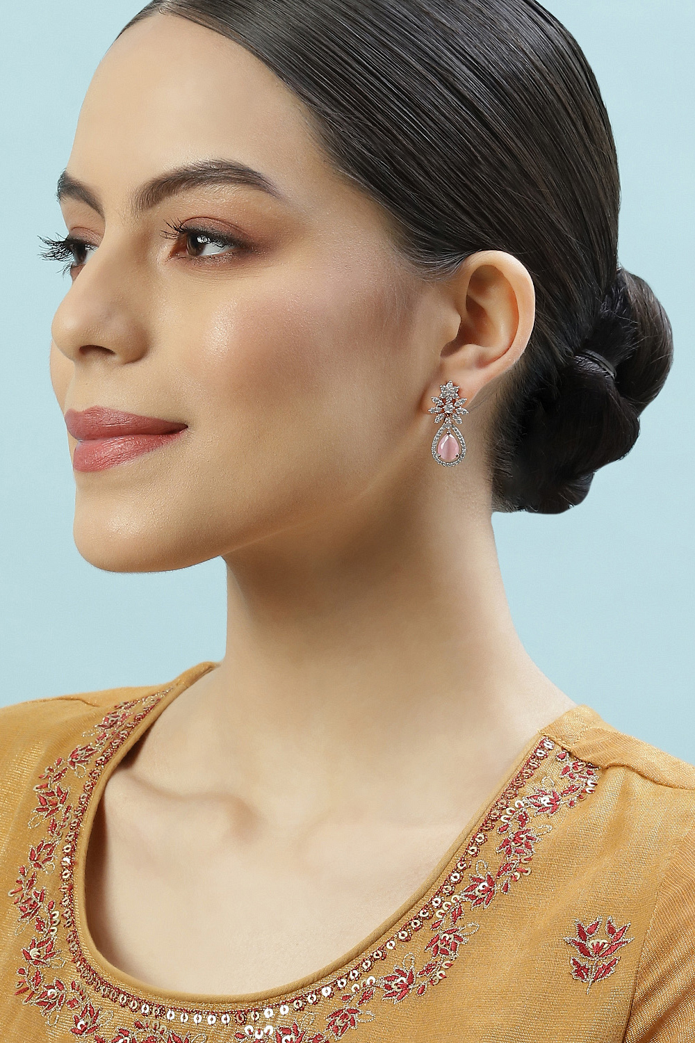 Light Pink Brass Earrings image number 3