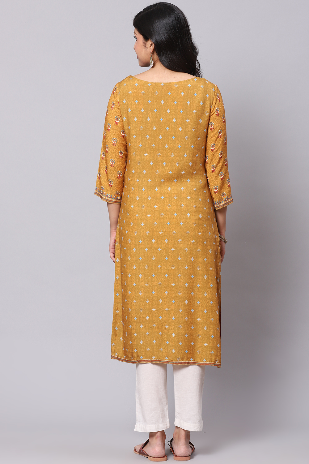 Mustard Straight Rayon Kurta image number 4