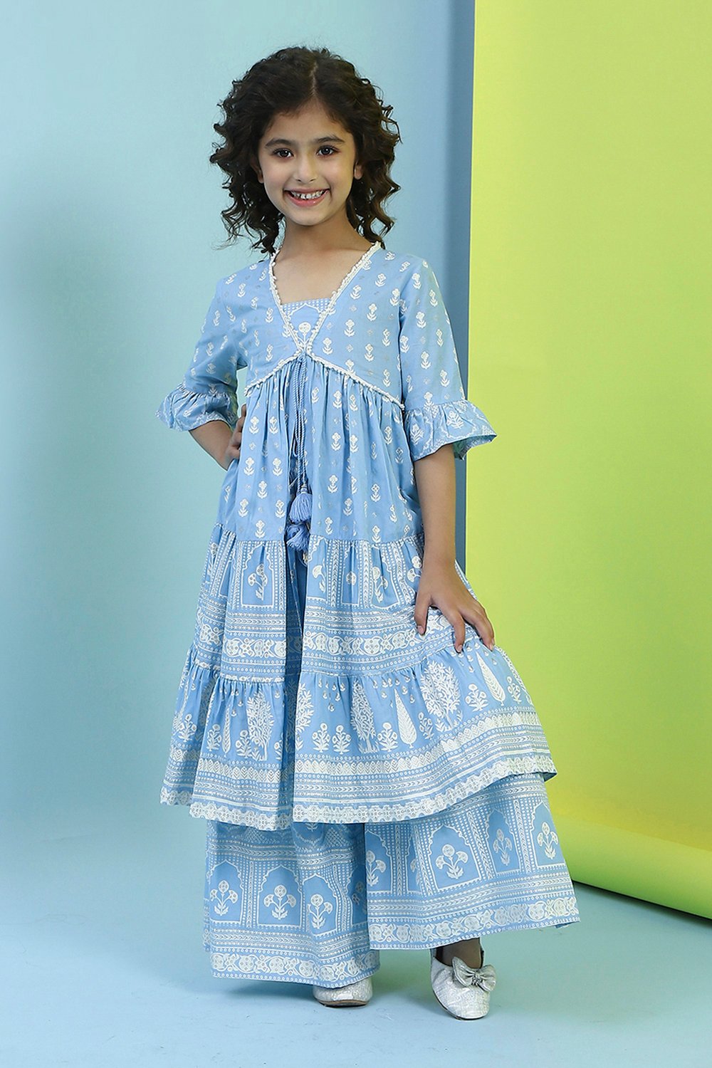 Powder Blue Cotton Tiered Kurta Set image number 6