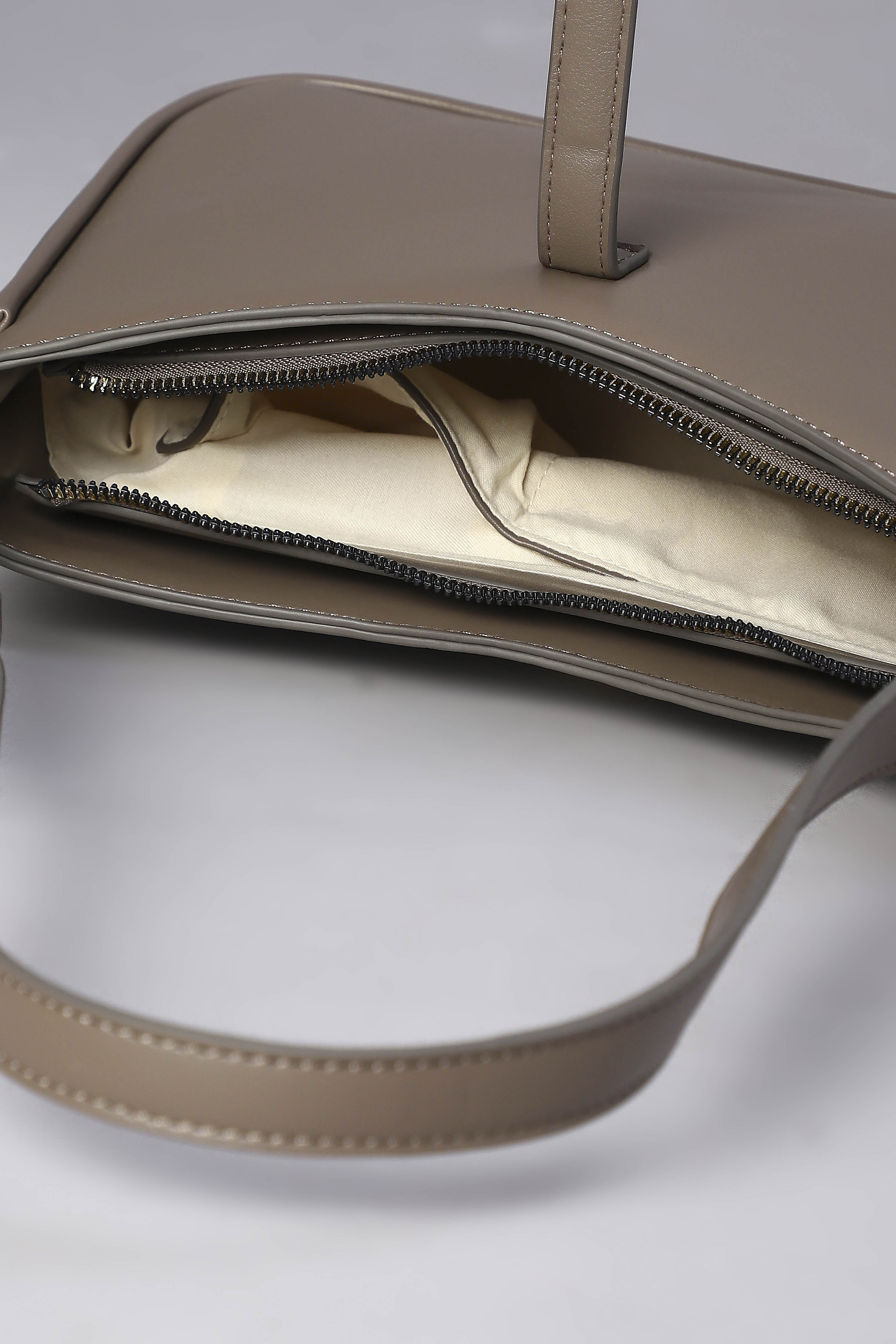 Grey PU Shoulder Bag image number 5