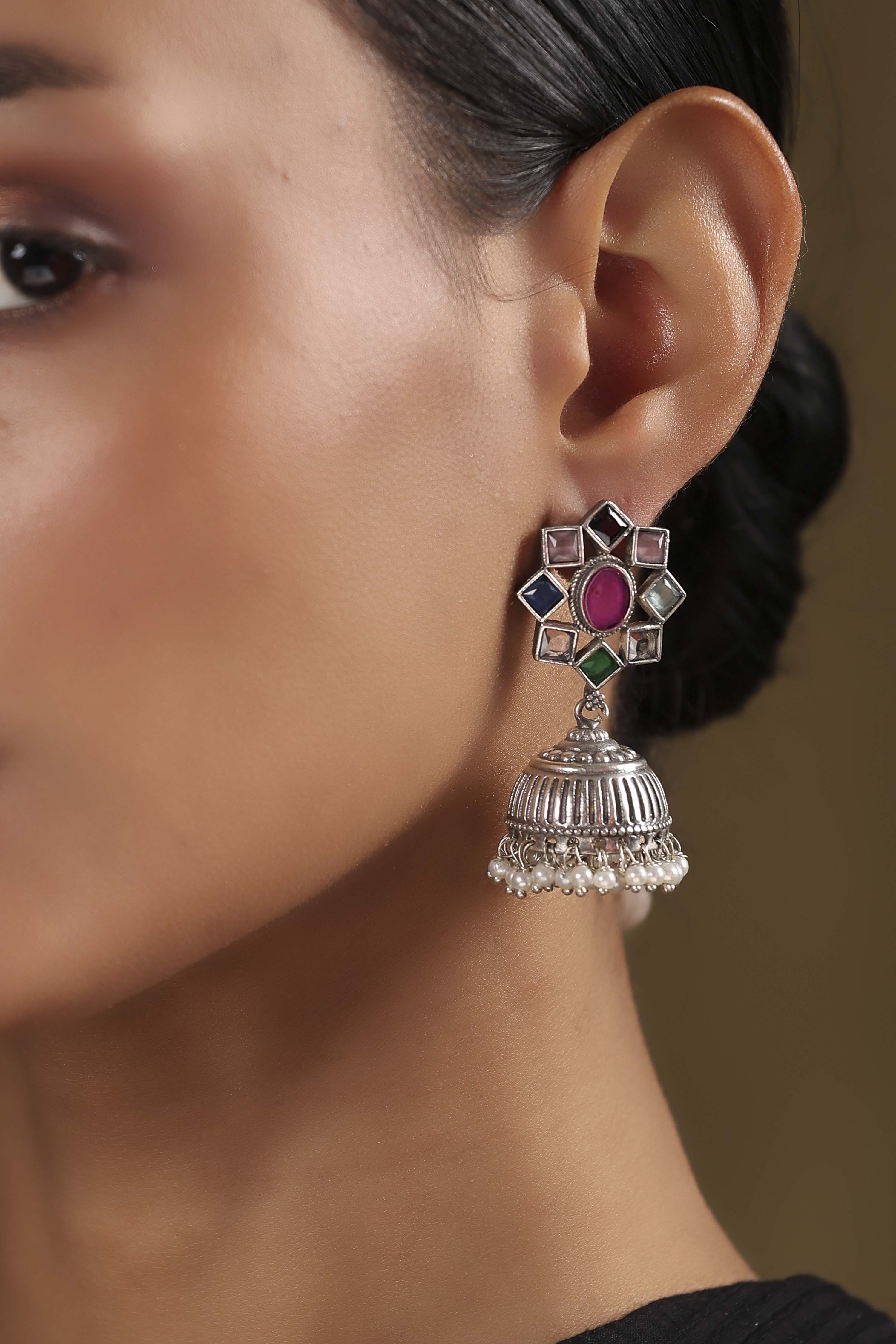 Multicolour Stone Earrings image number 1
