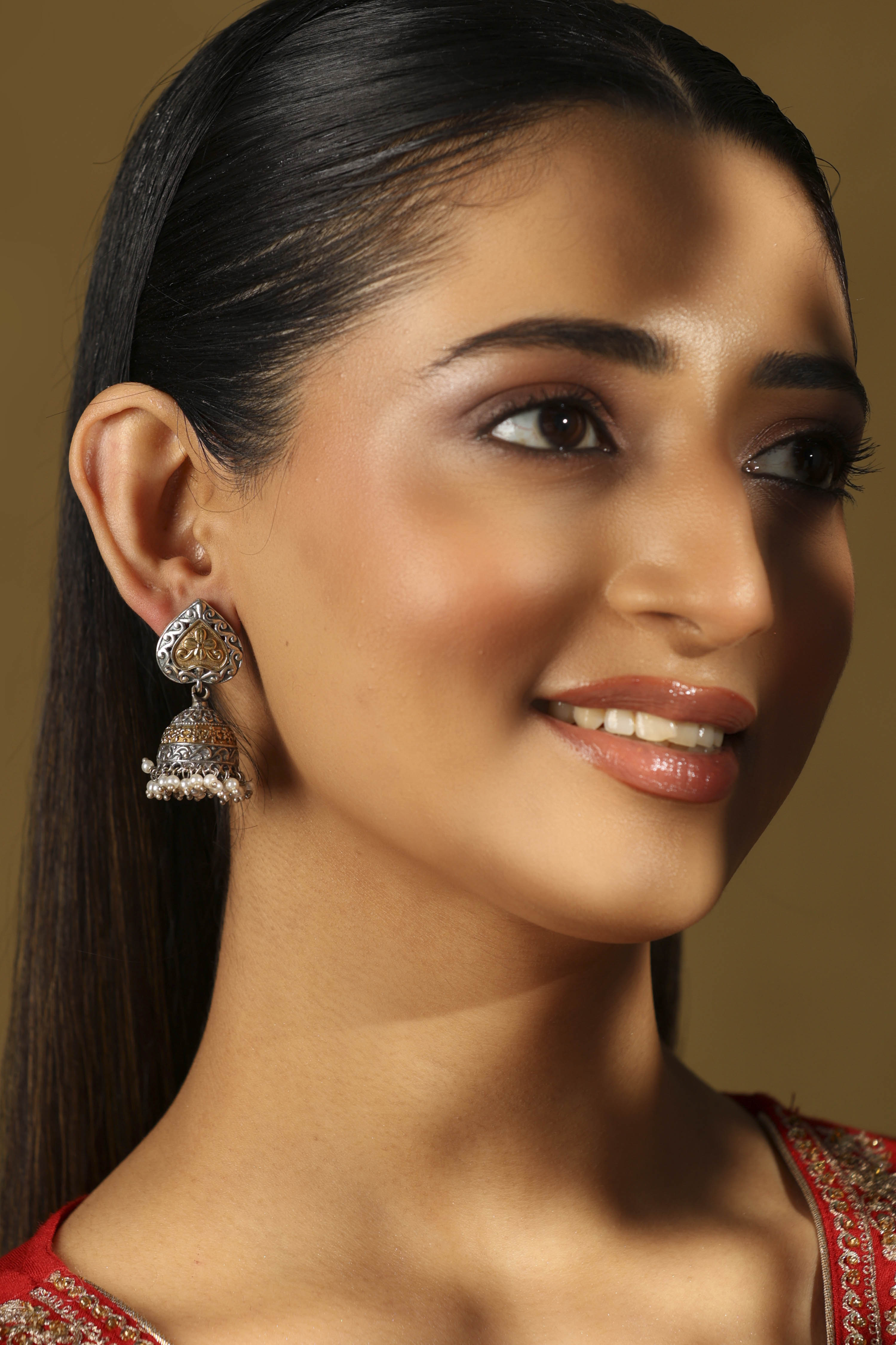 Oxid Gold Brass Jhumka image number 1