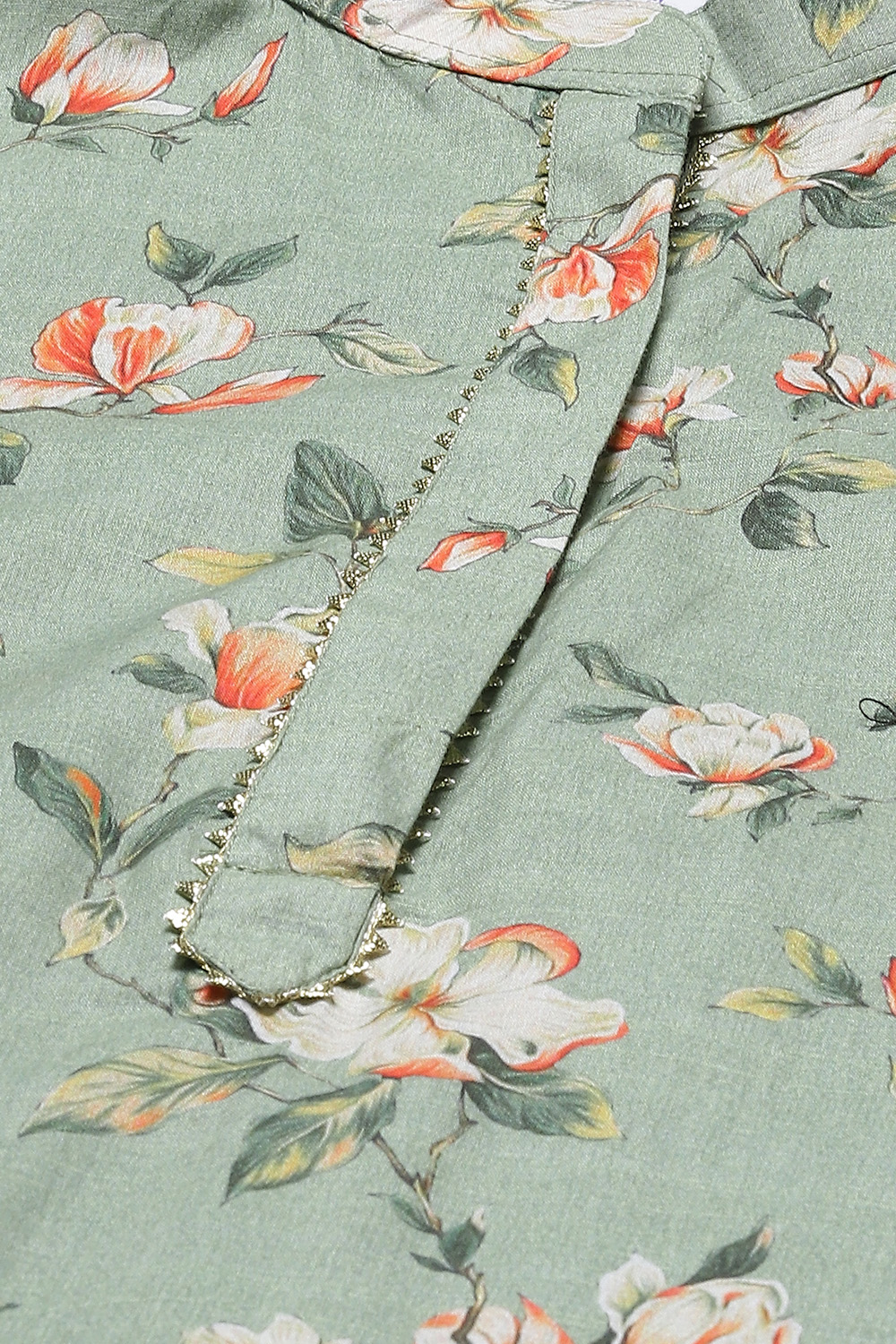 Green Crepe Unstitched Suit Set image number 1